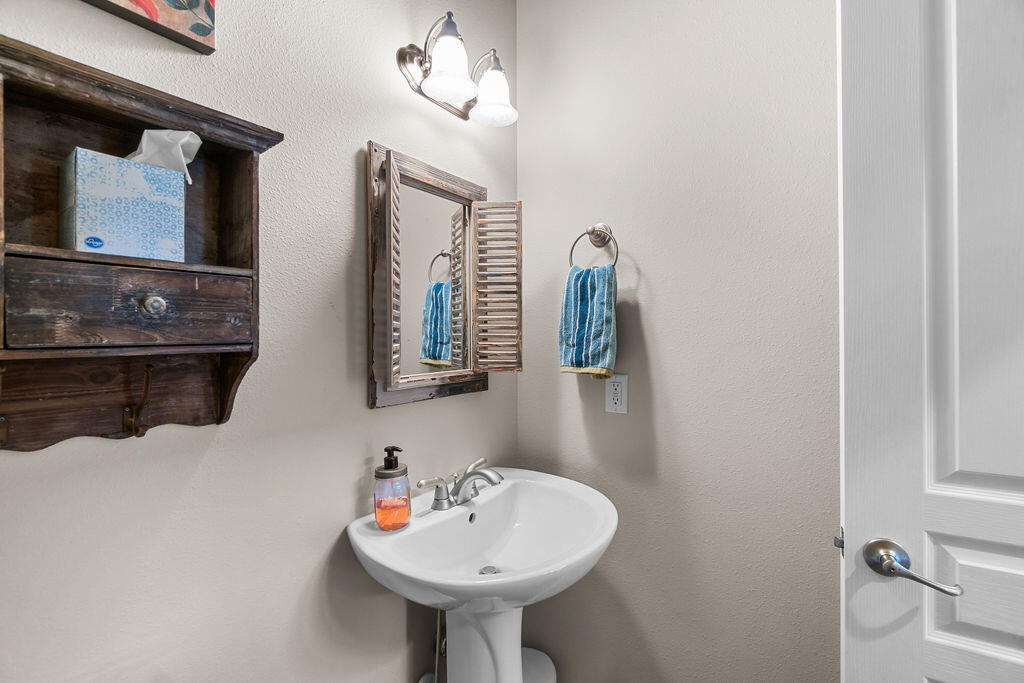 718 Sage Country Court