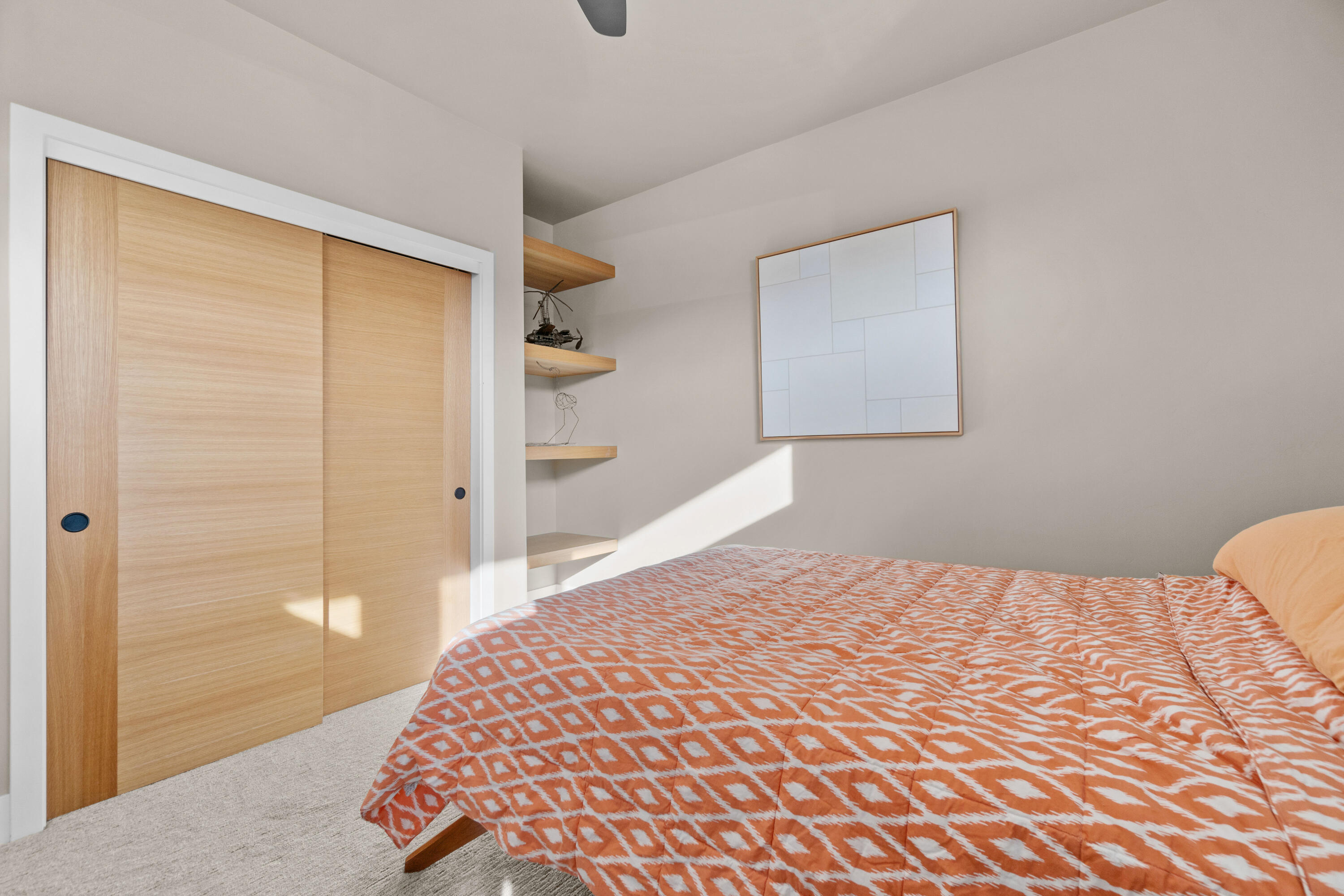 1663 NW Fields Street