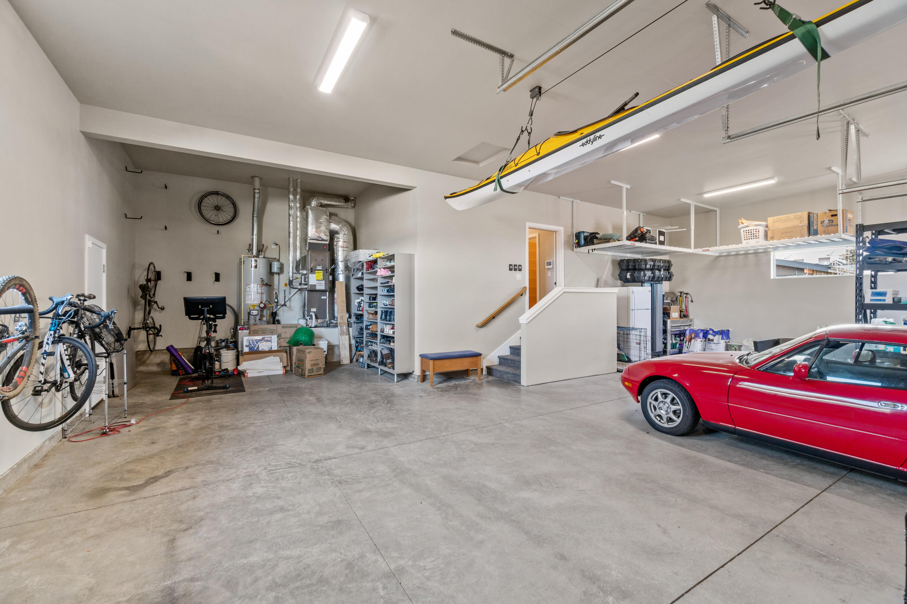 1663 NW Fields Street