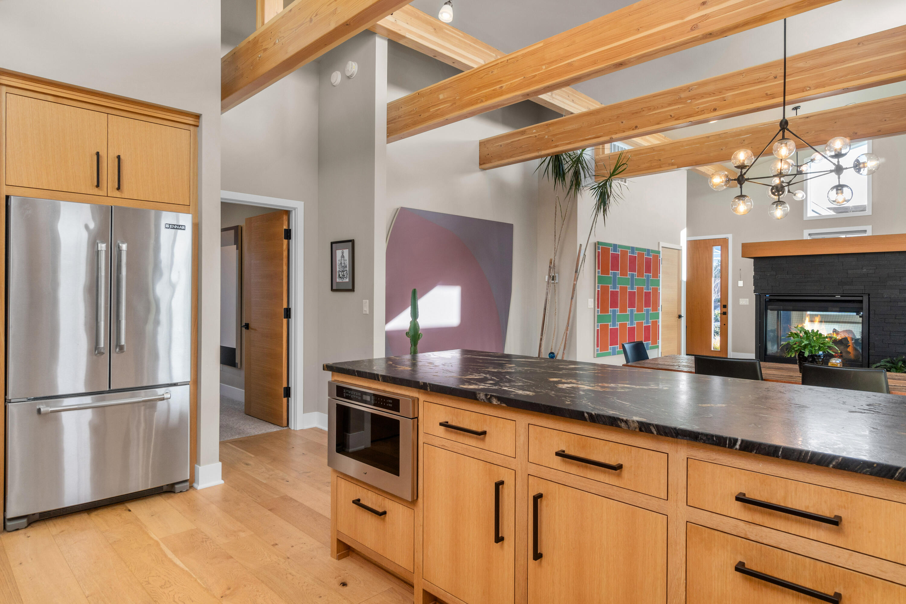 1663 NW Fields Street