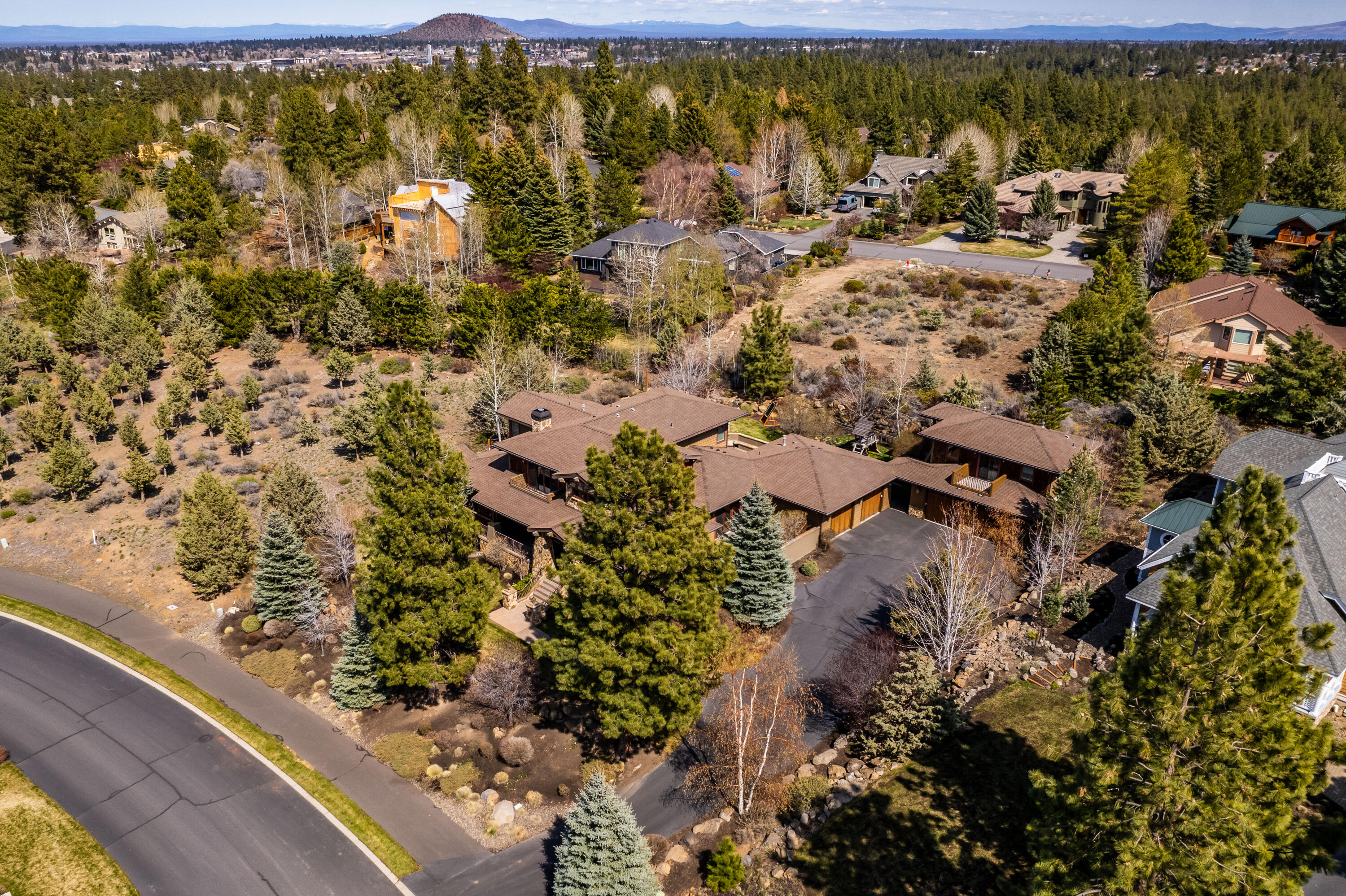 61454 Cultus Lake Court