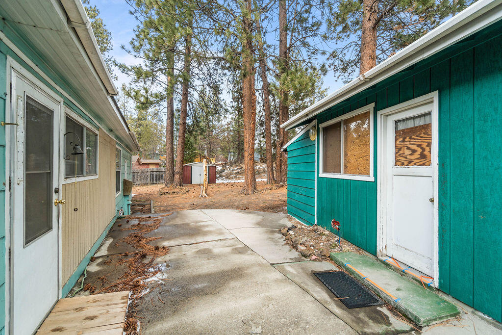 60924 McMullin Drive