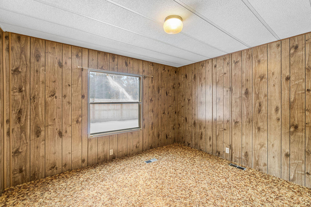 60924 McMullin Drive