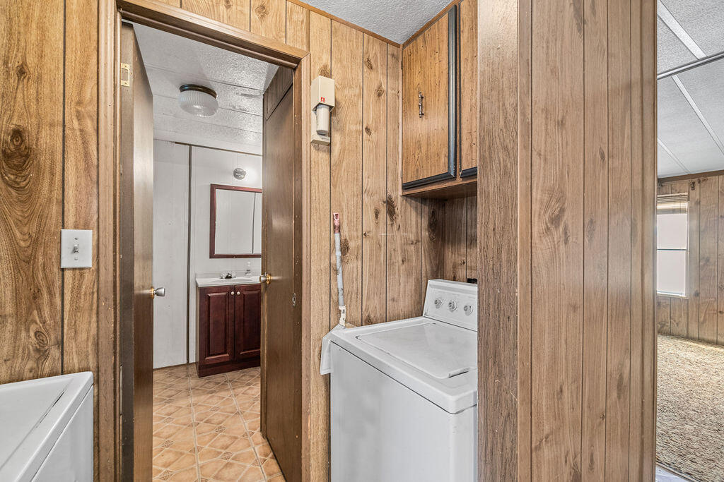 60924 McMullin Drive