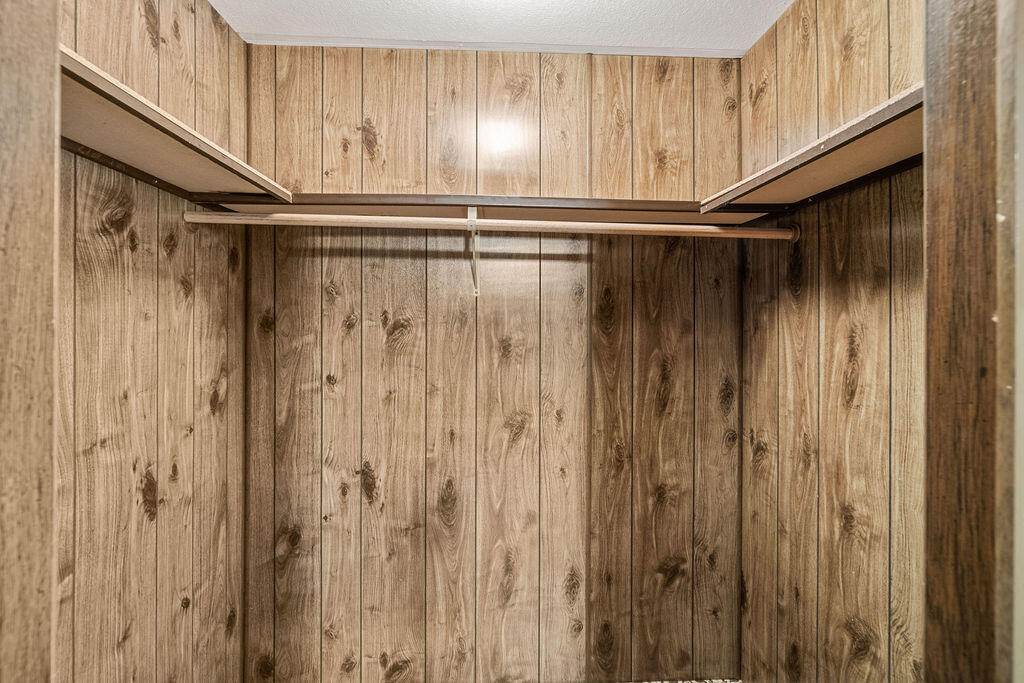 60924 McMullin Drive