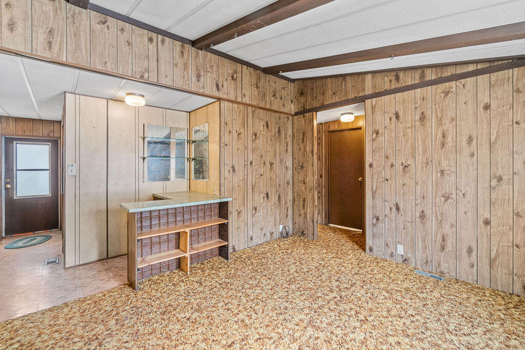 60924 McMullin Drive