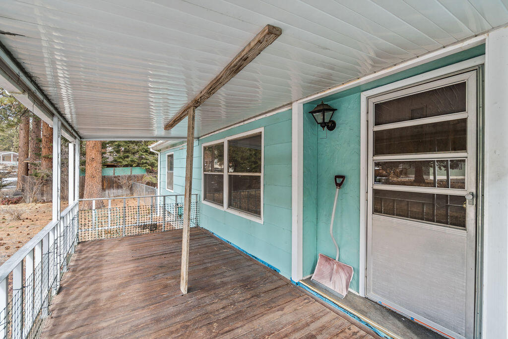 60924 McMullin Drive