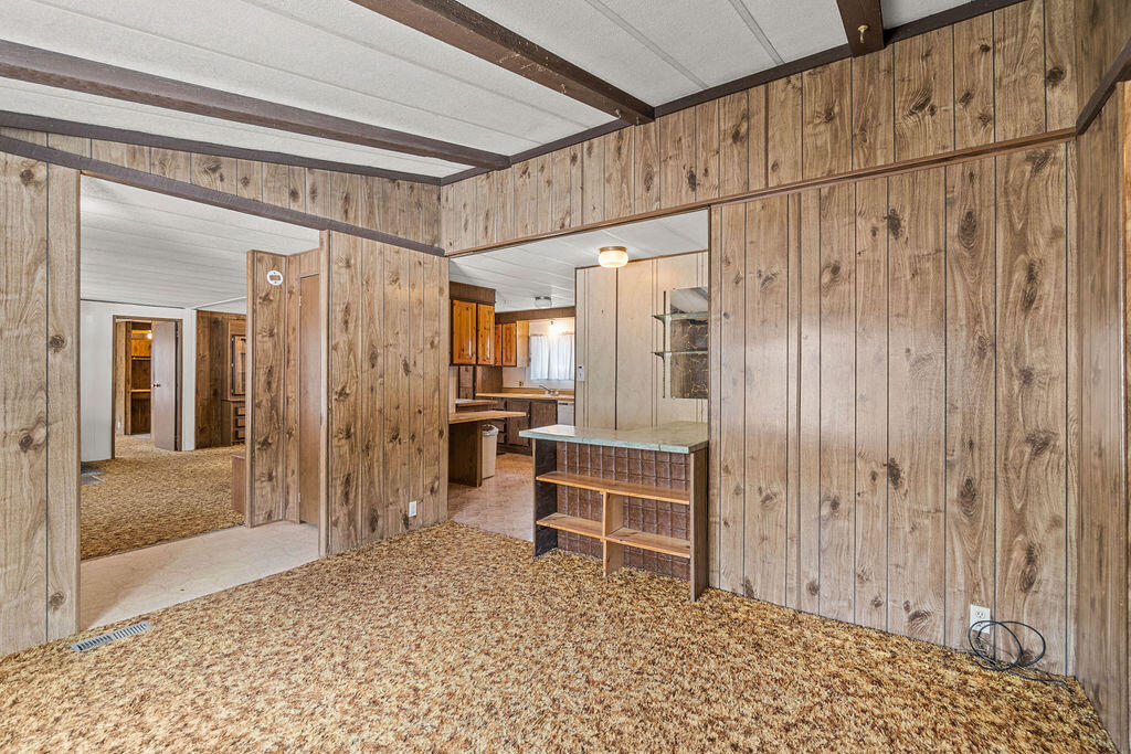 60924 McMullin Drive