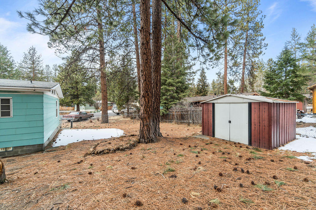 60924 McMullin Drive