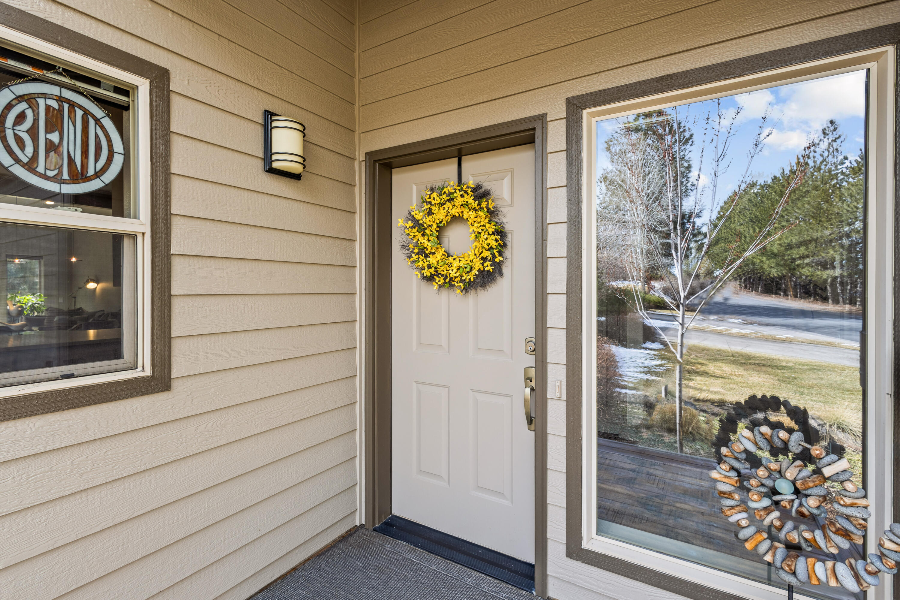 3047 NW Golf View Drive