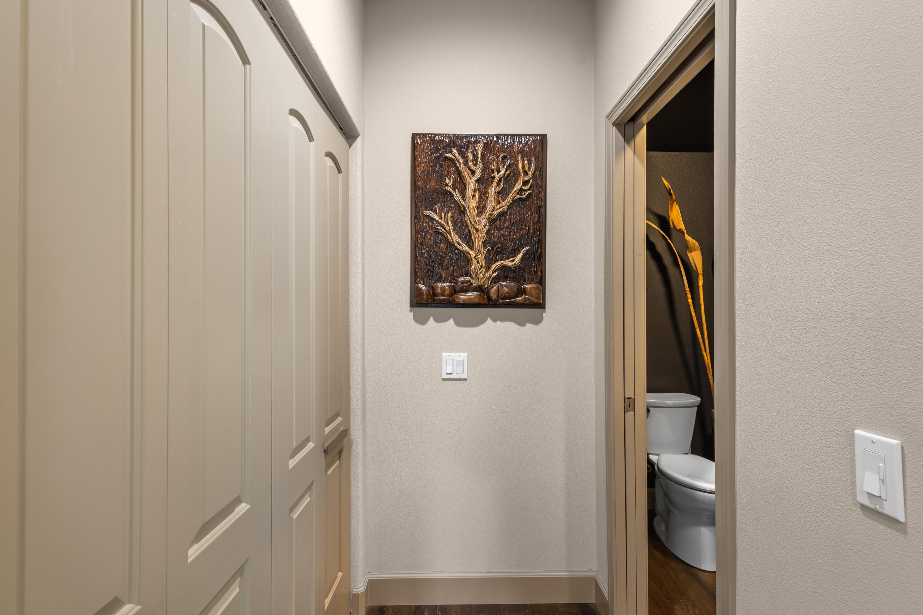 3047 NW Golf View Drive