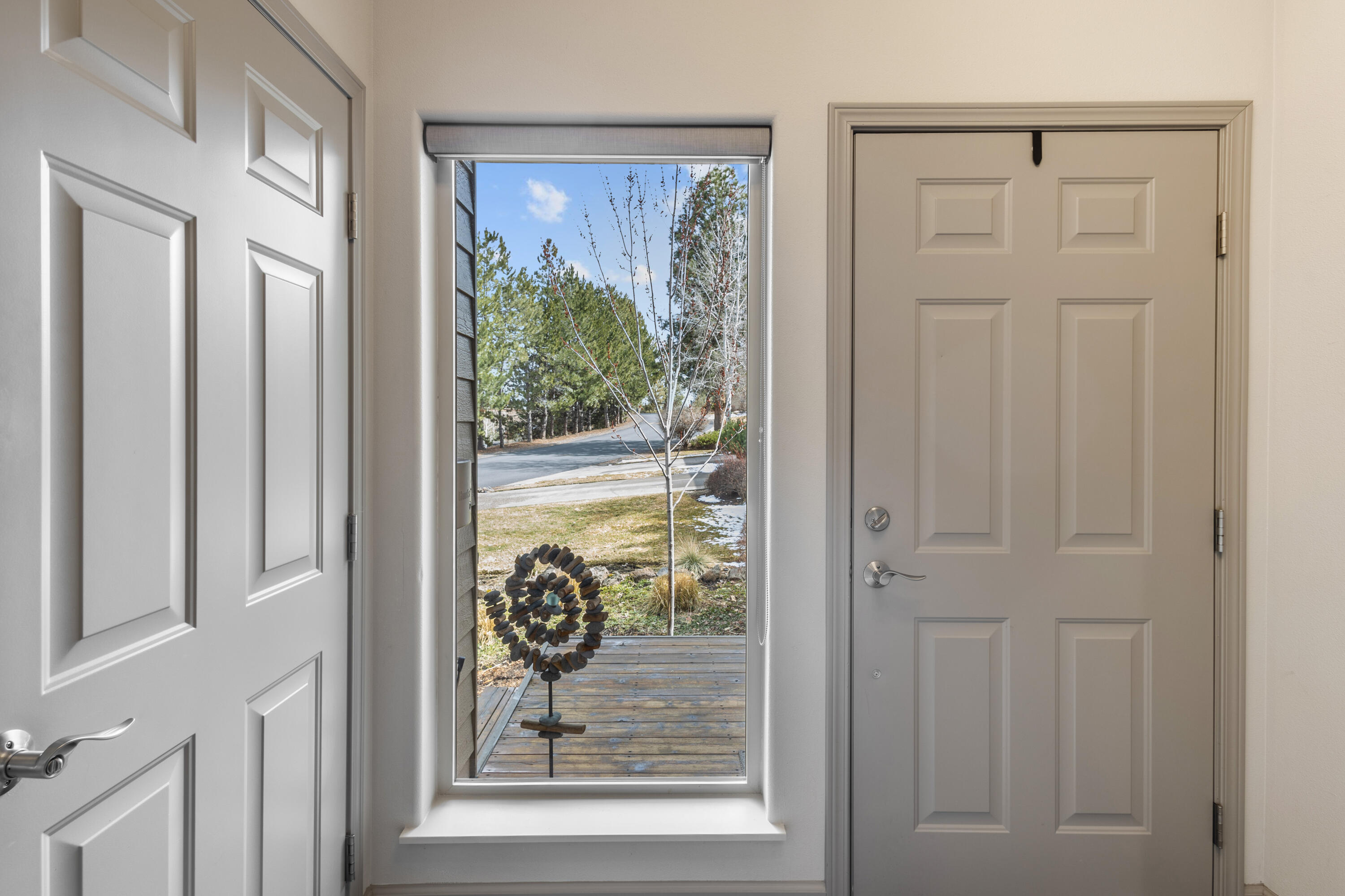 3047 NW Golf View Drive