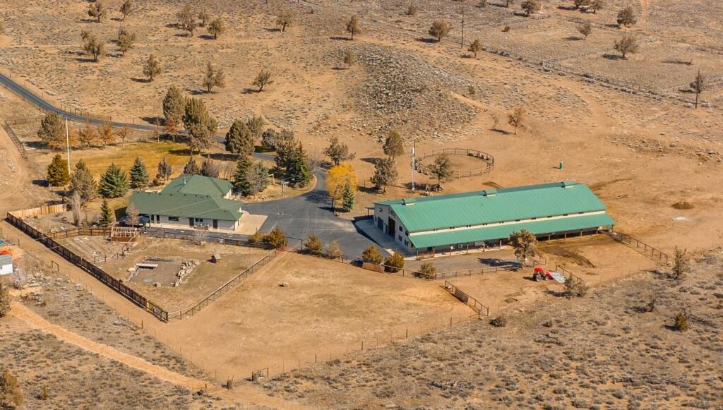 18030 SW Mount Adams Loop