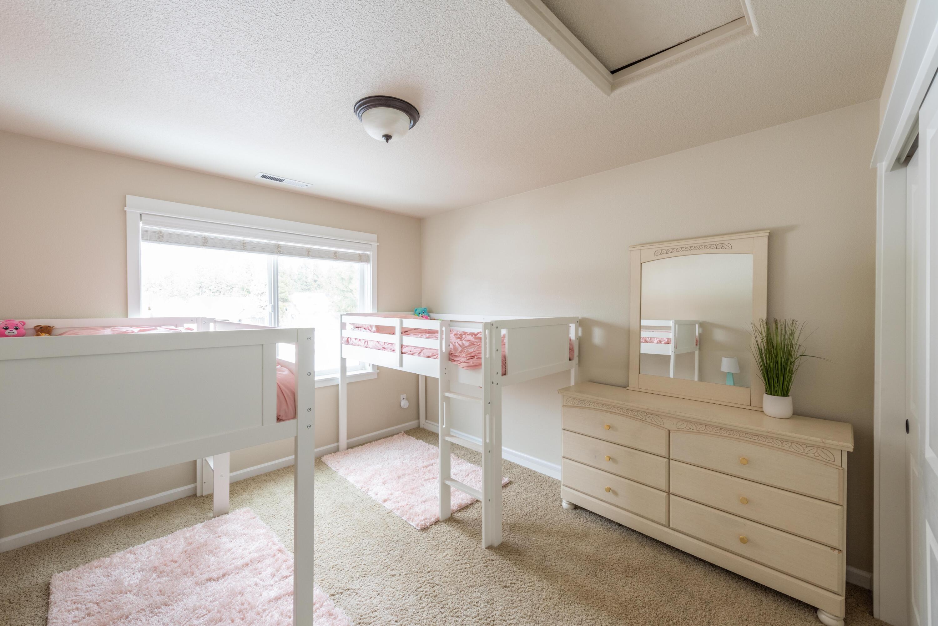 19766 Thimbleberry Way