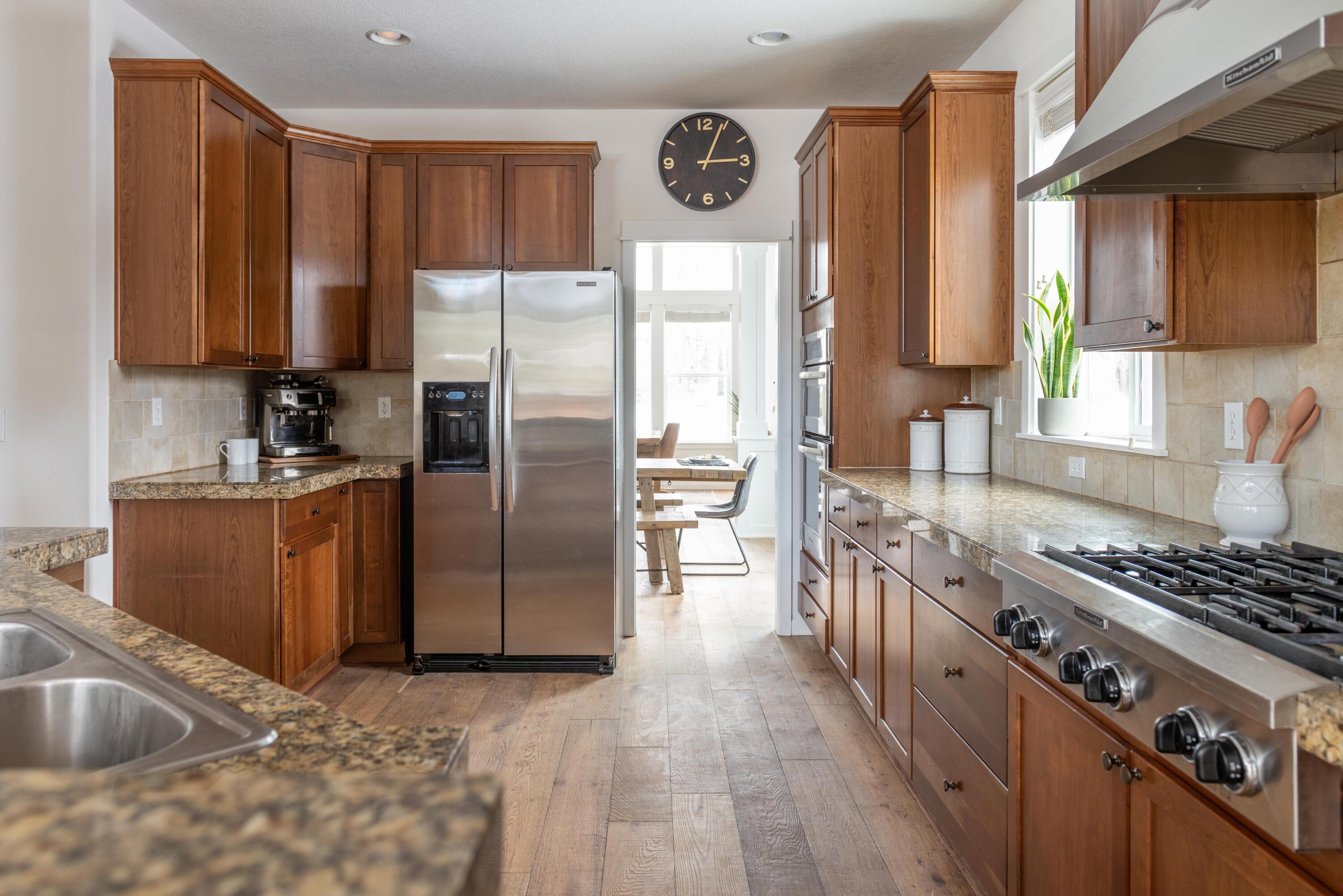 19766 Thimbleberry Way