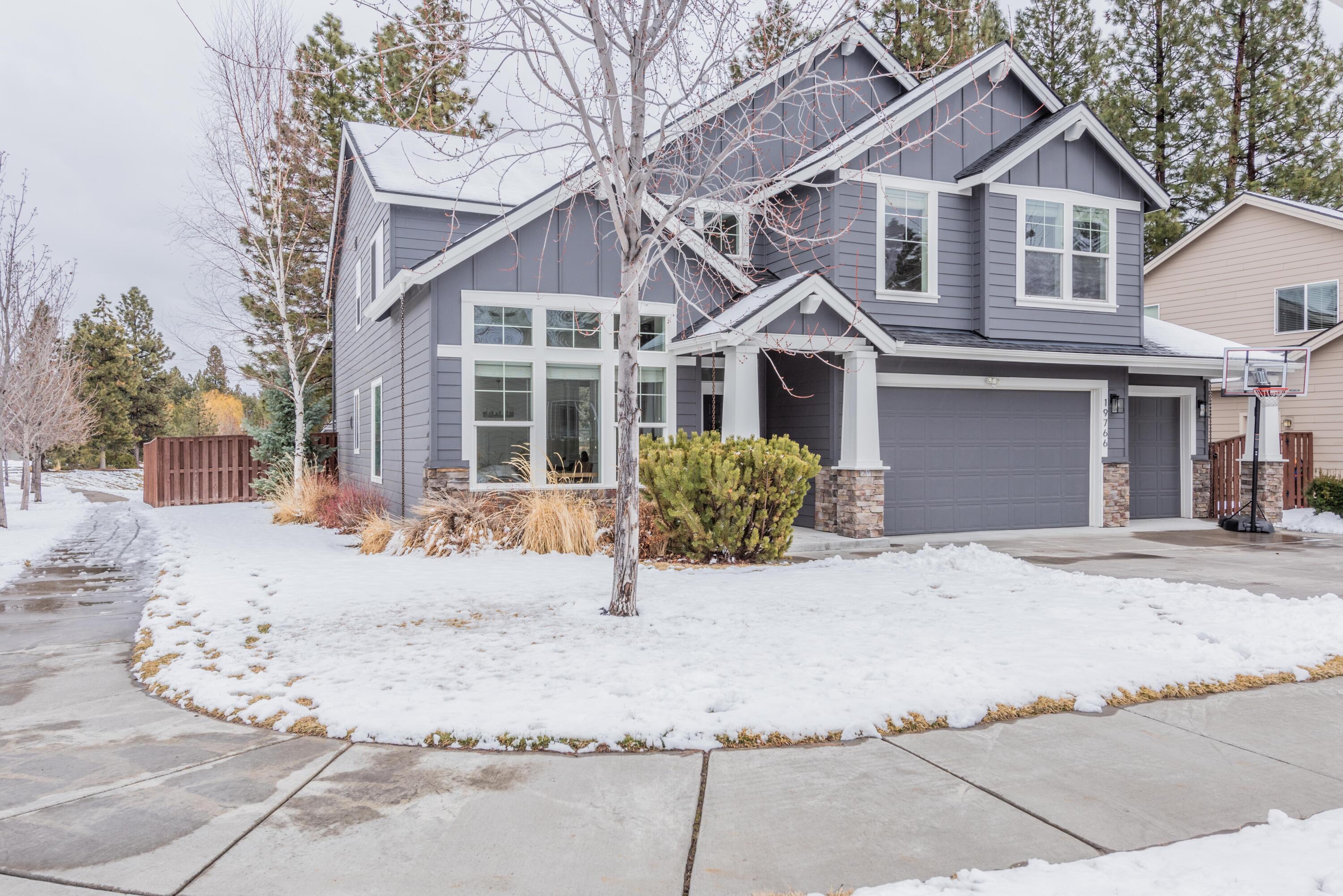 19766 Thimbleberry Way