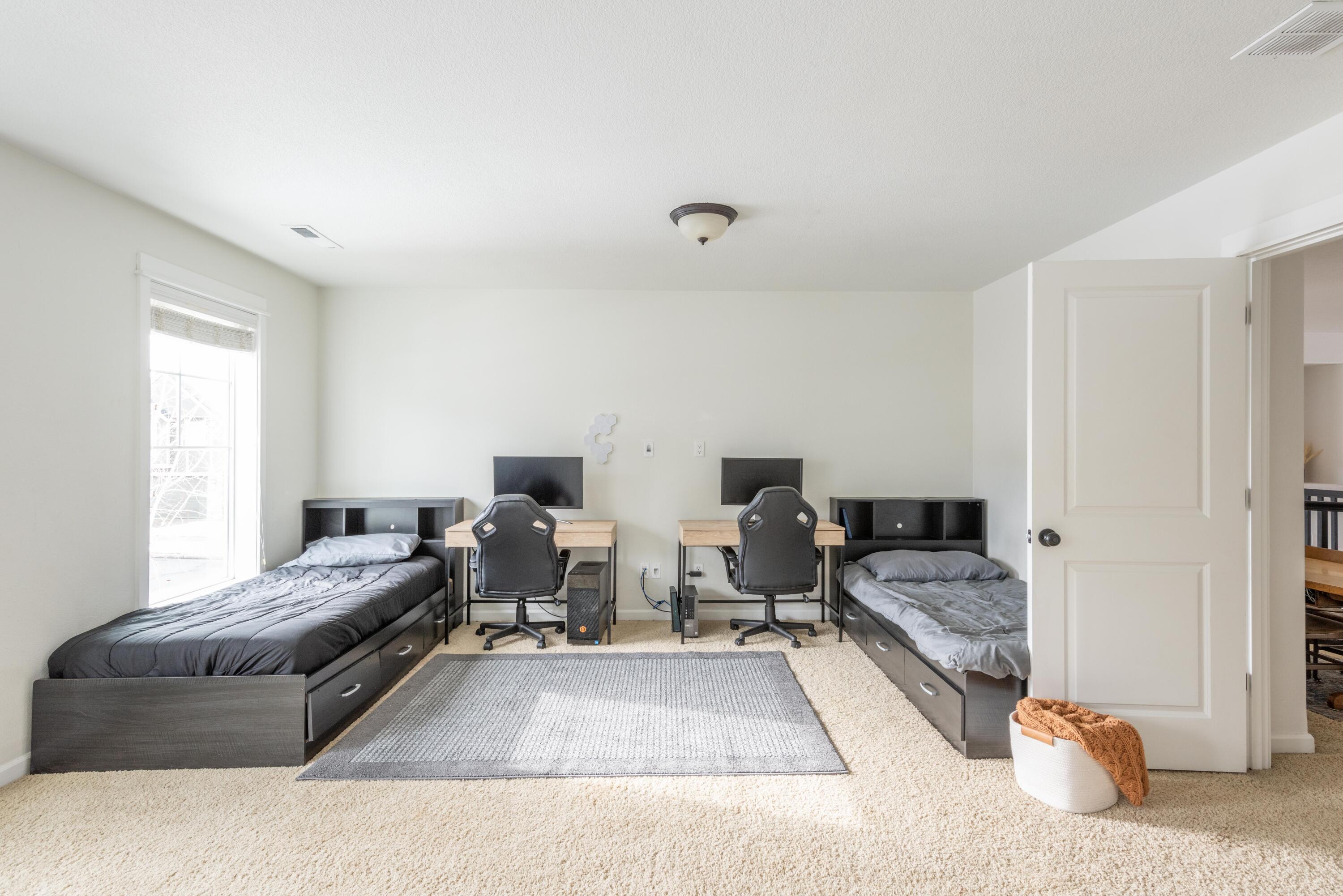 19766 Thimbleberry Way