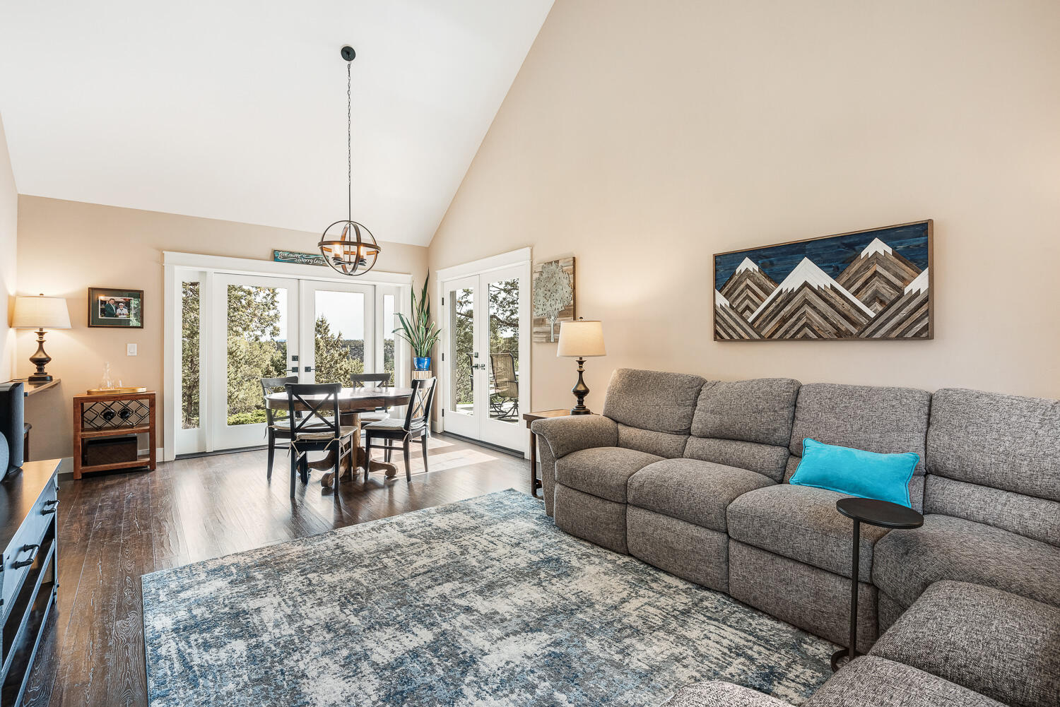 64174 Tumalo Rim Drive