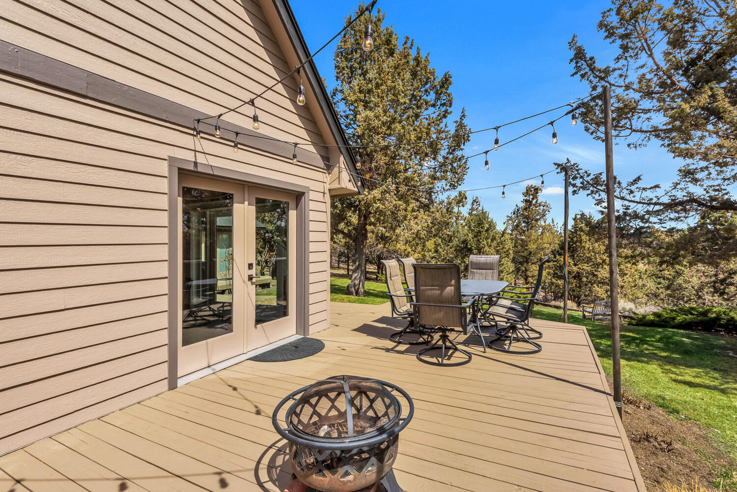 64174 Tumalo Rim Drive