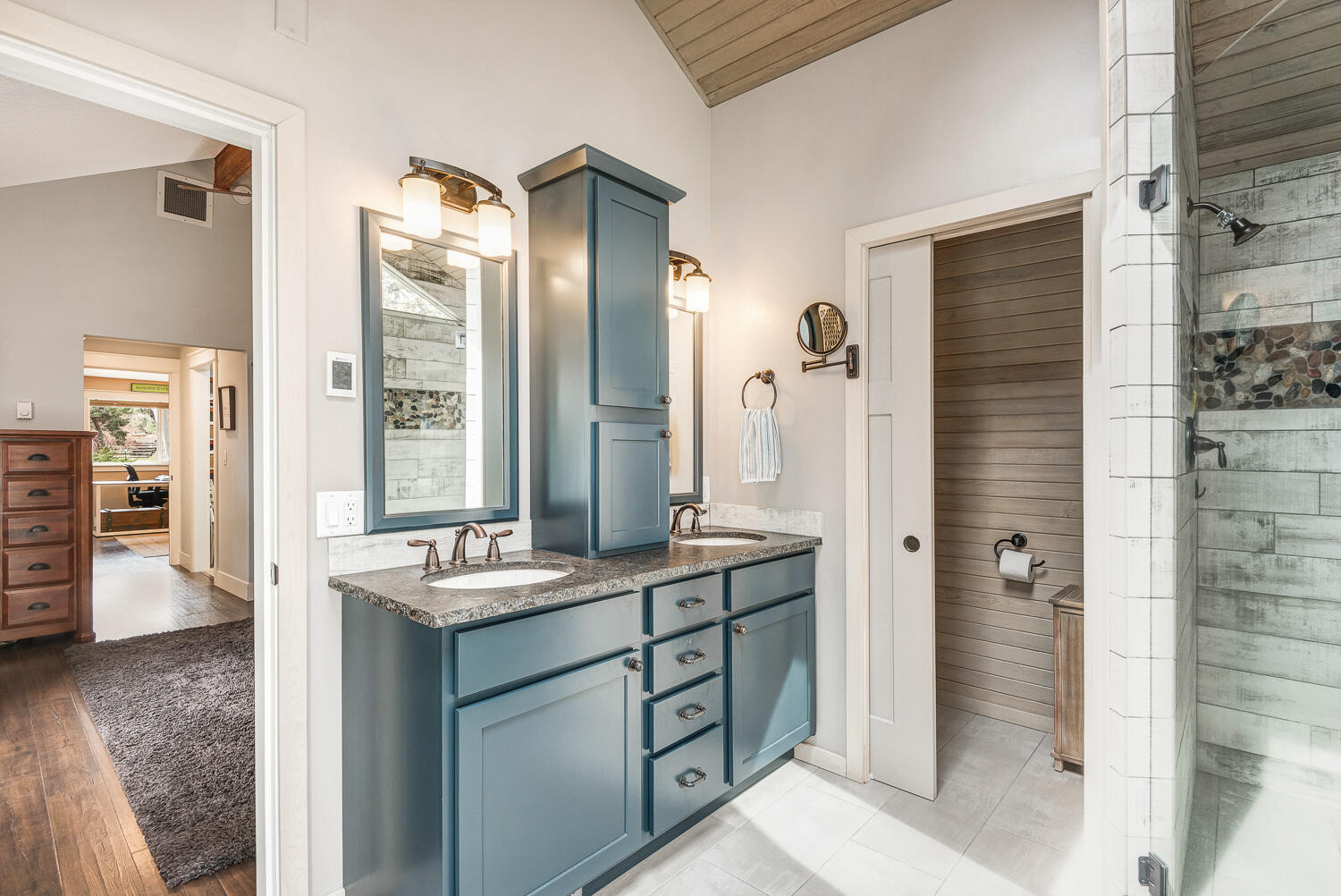 64174 Tumalo Rim Drive