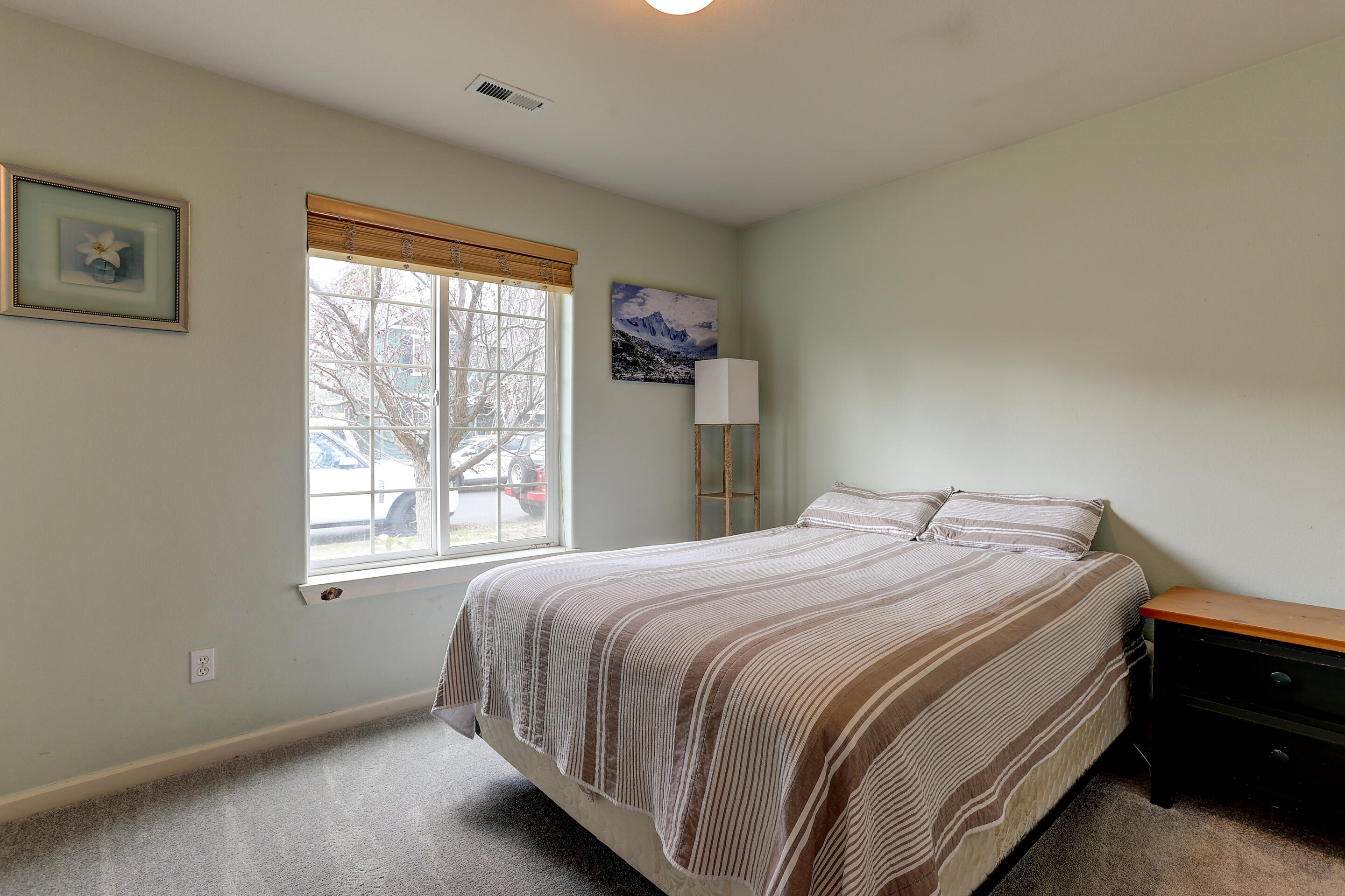 2875 SW Deschutes Drive