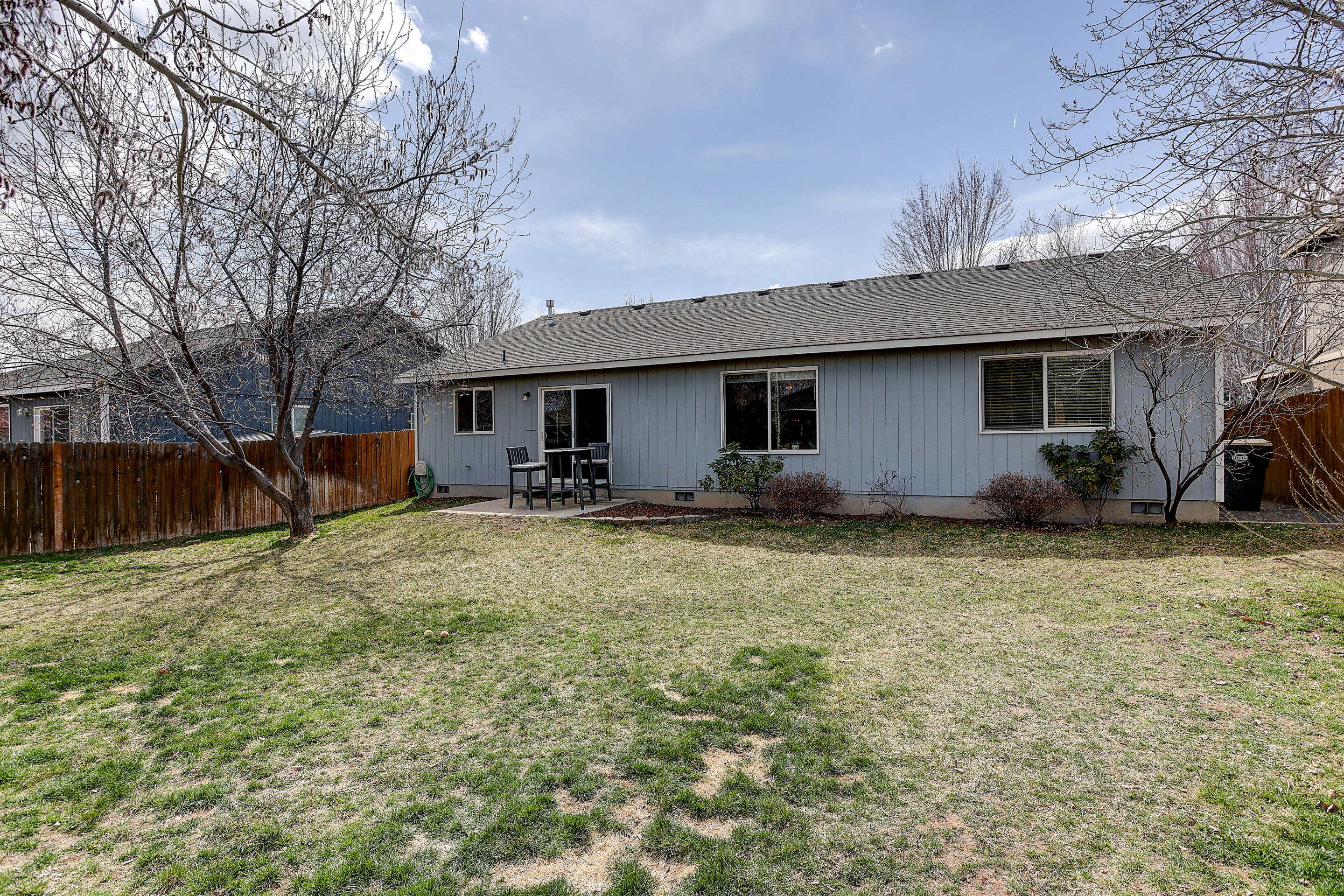 2875 SW Deschutes Drive