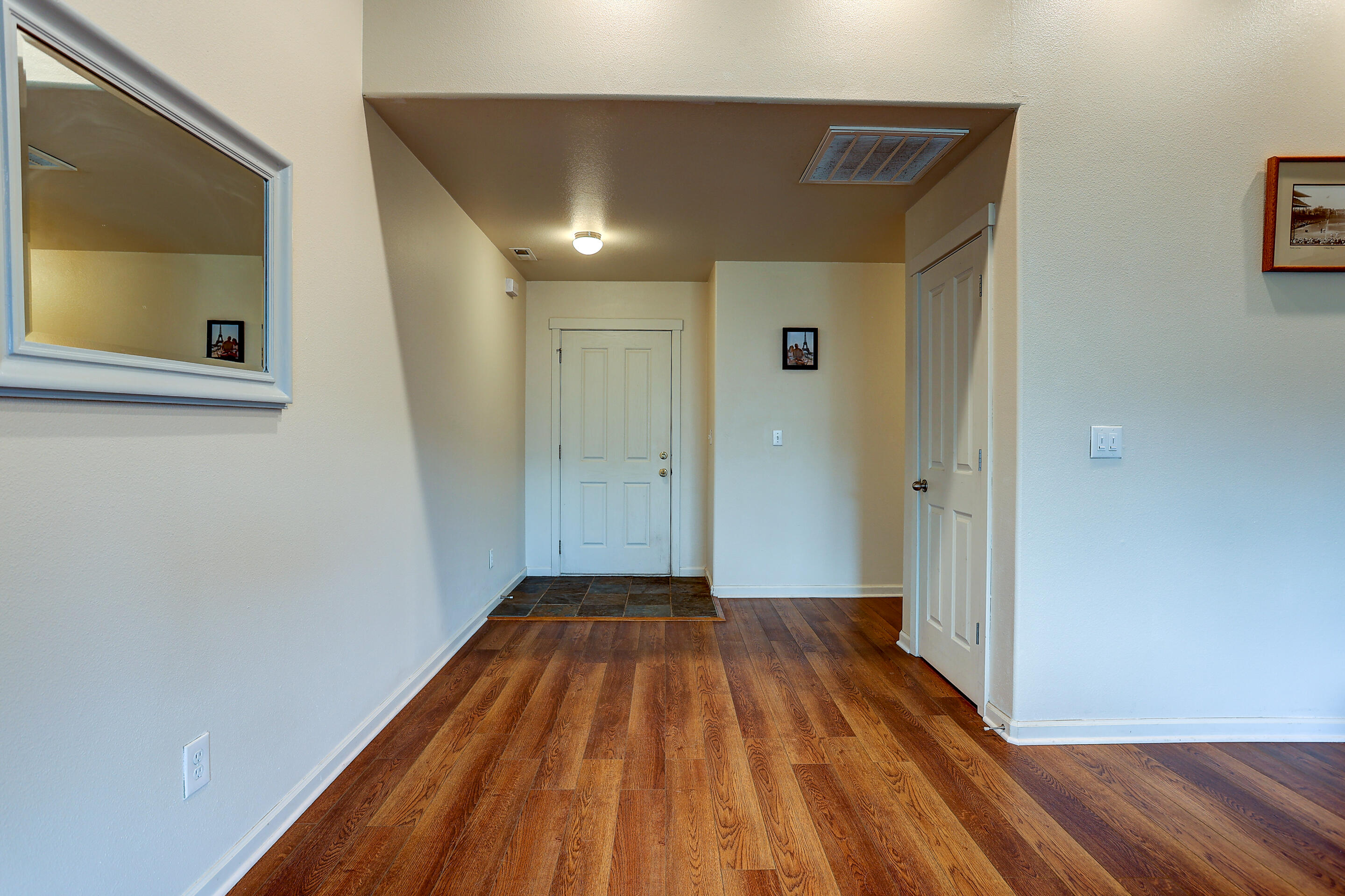 2875 SW Deschutes Drive