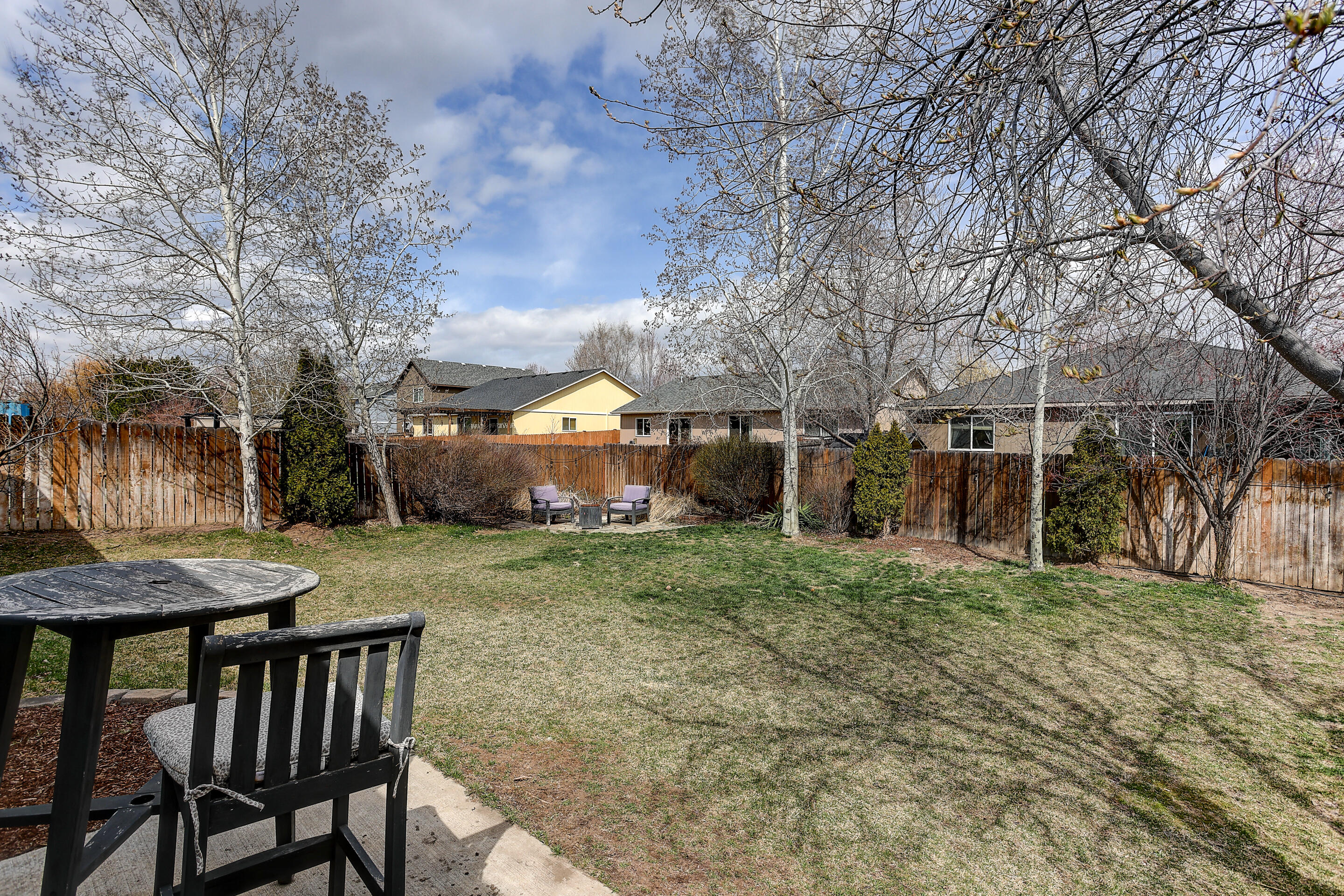 2875 SW Deschutes Drive