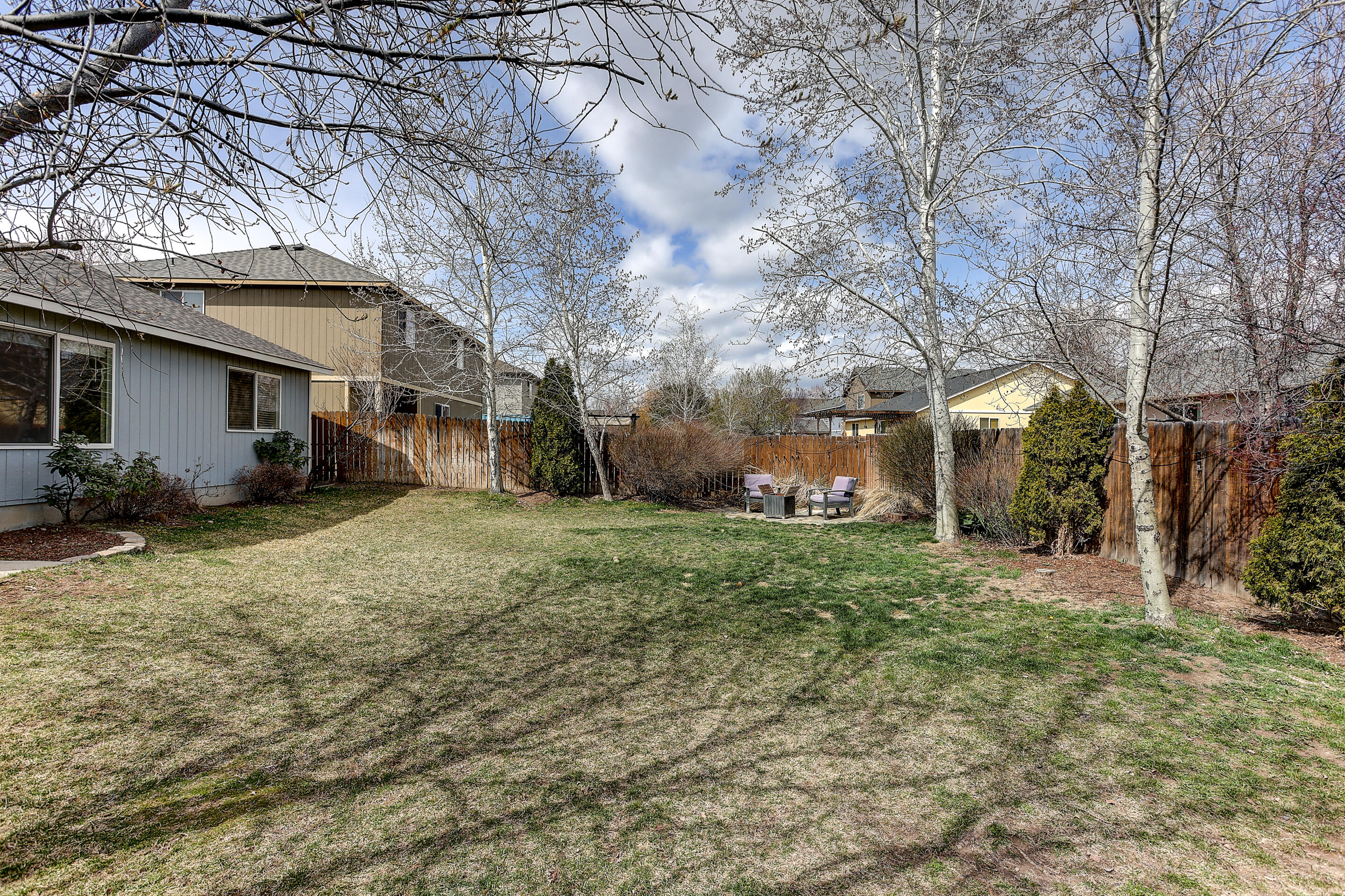 2875 SW Deschutes Drive