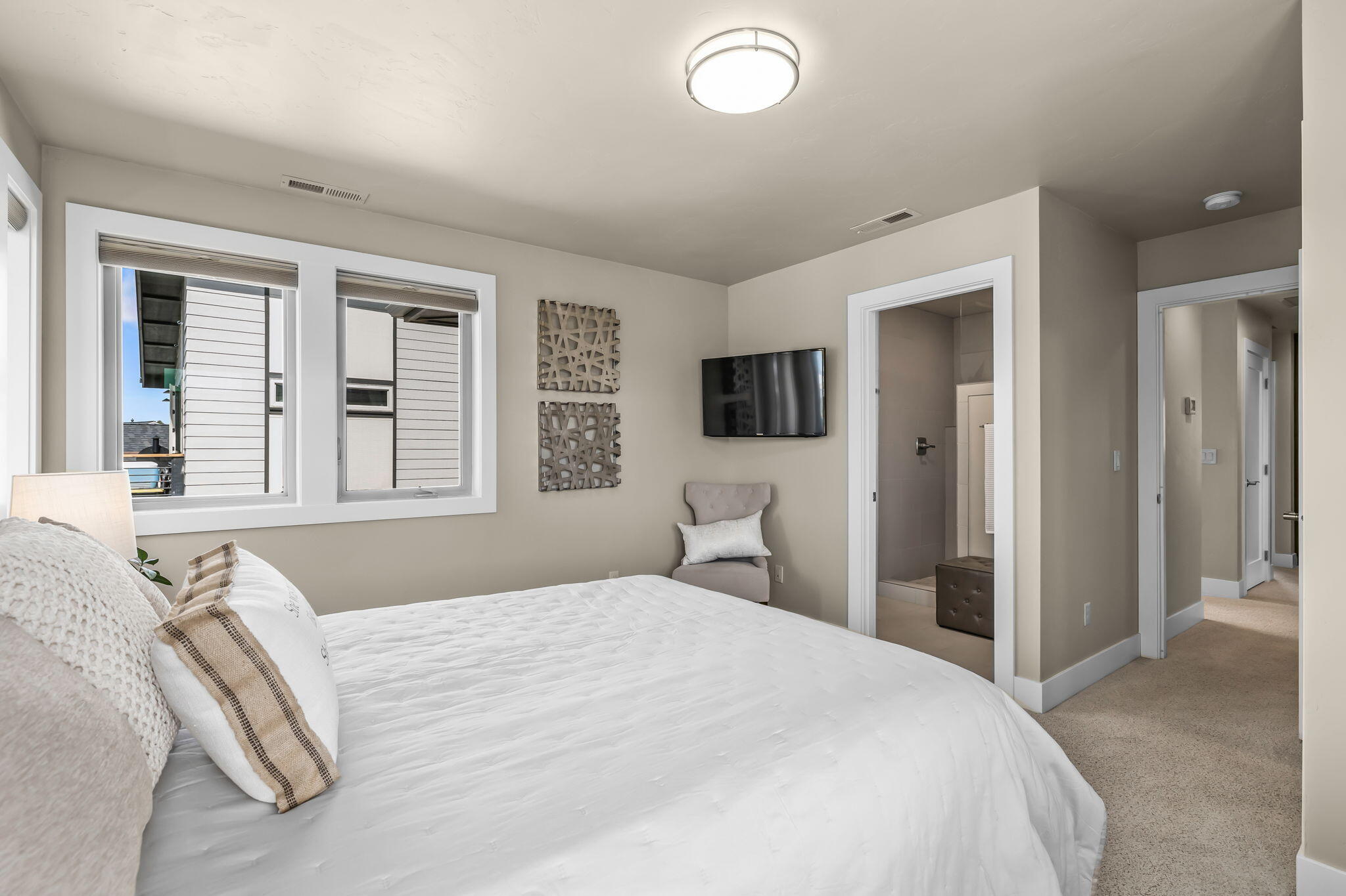 20659 SE Cougar Peak Drive