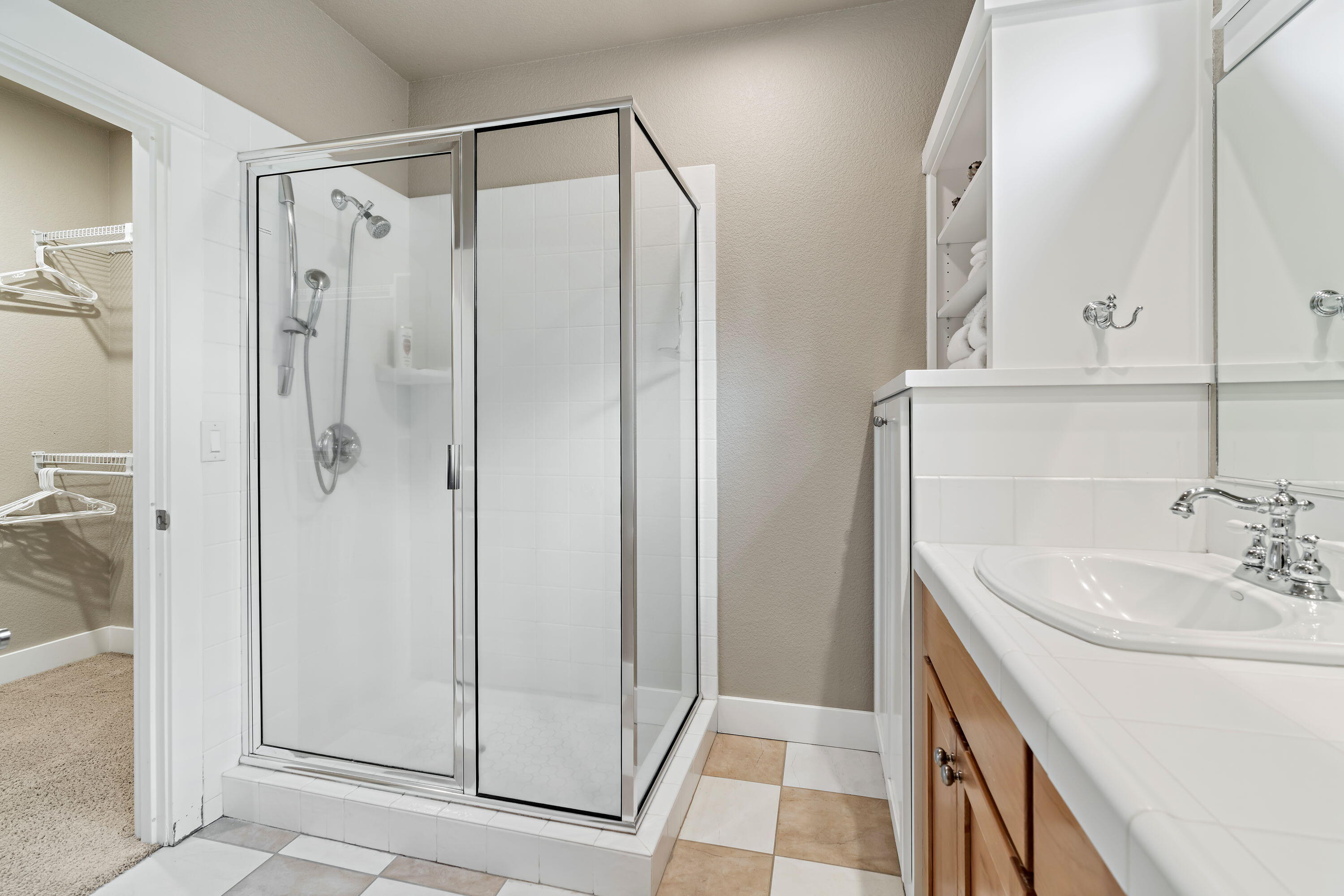 19696 Winter Wren Loop