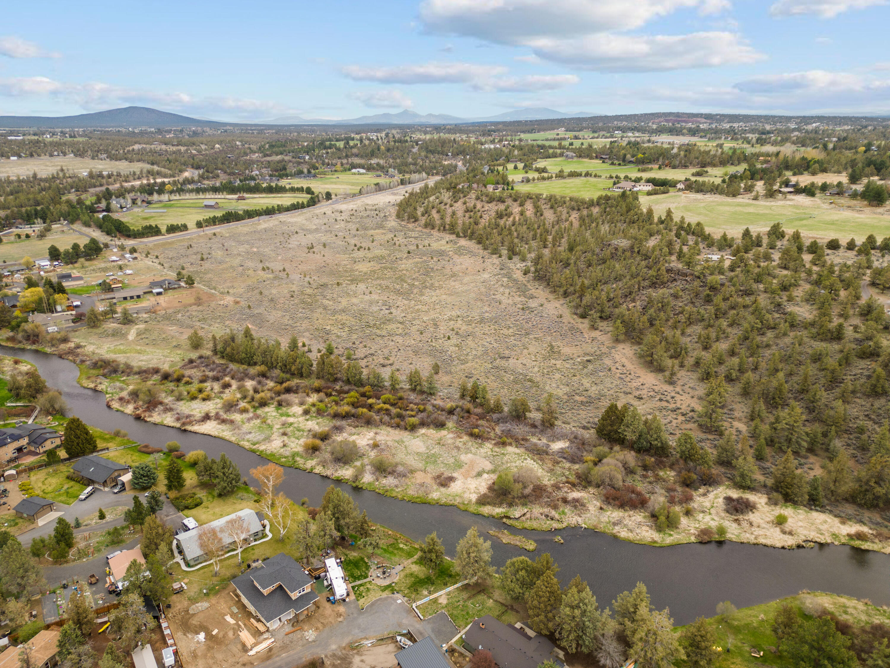 64540 Riverview Avenue