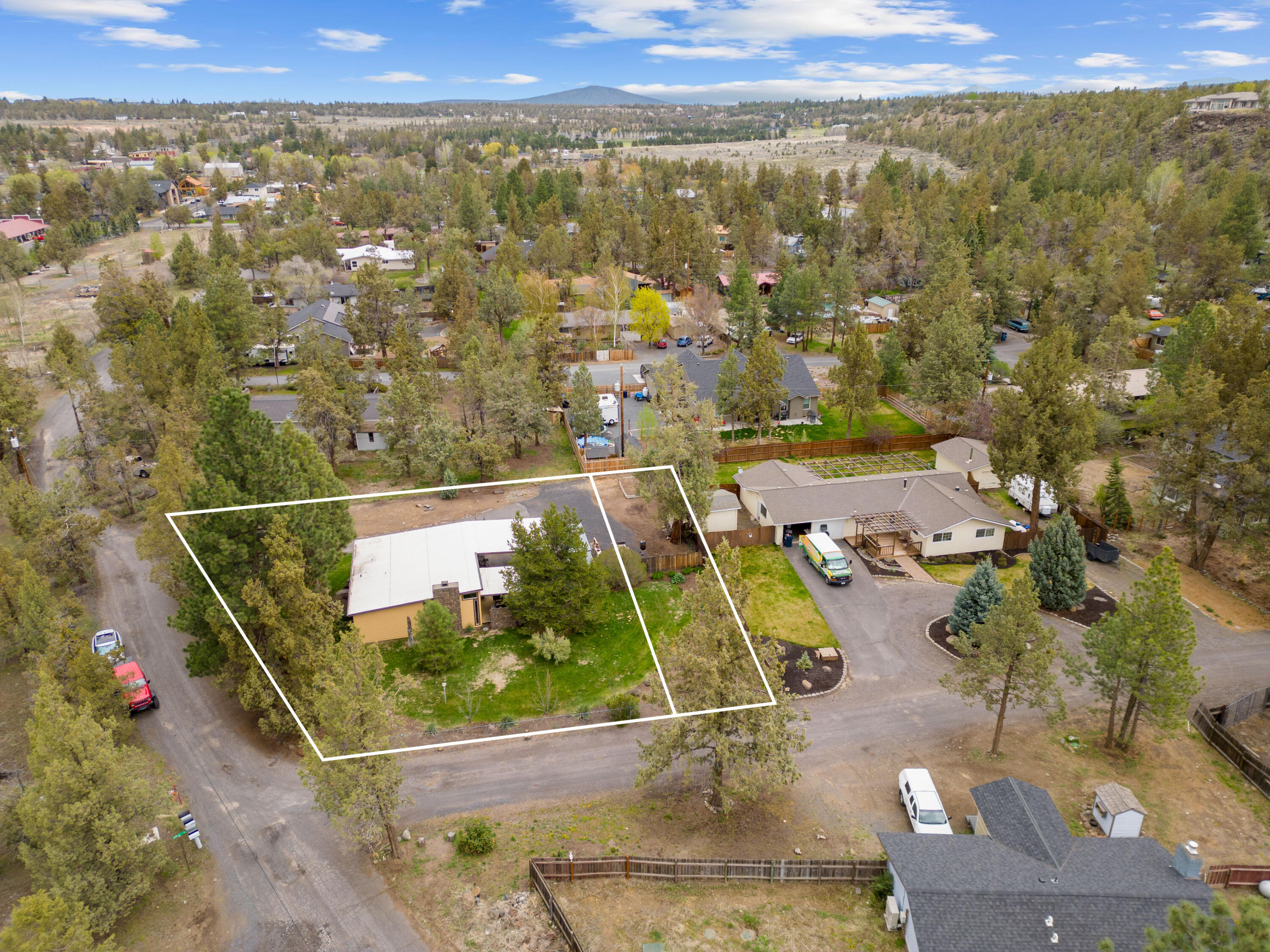 64540 Riverview Avenue