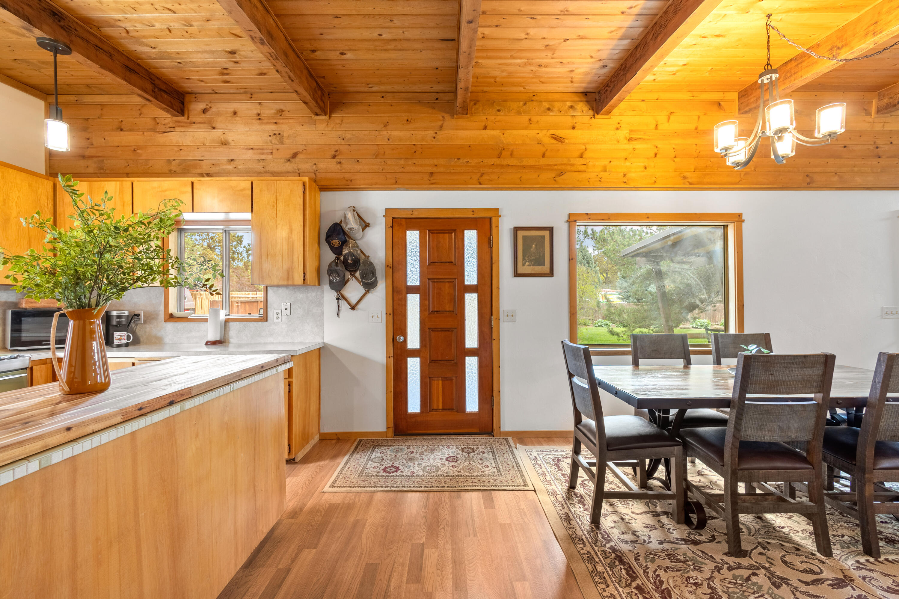 64540 Riverview Avenue