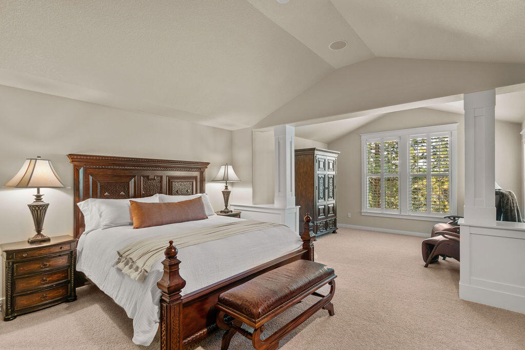 61359 Gorge View Street