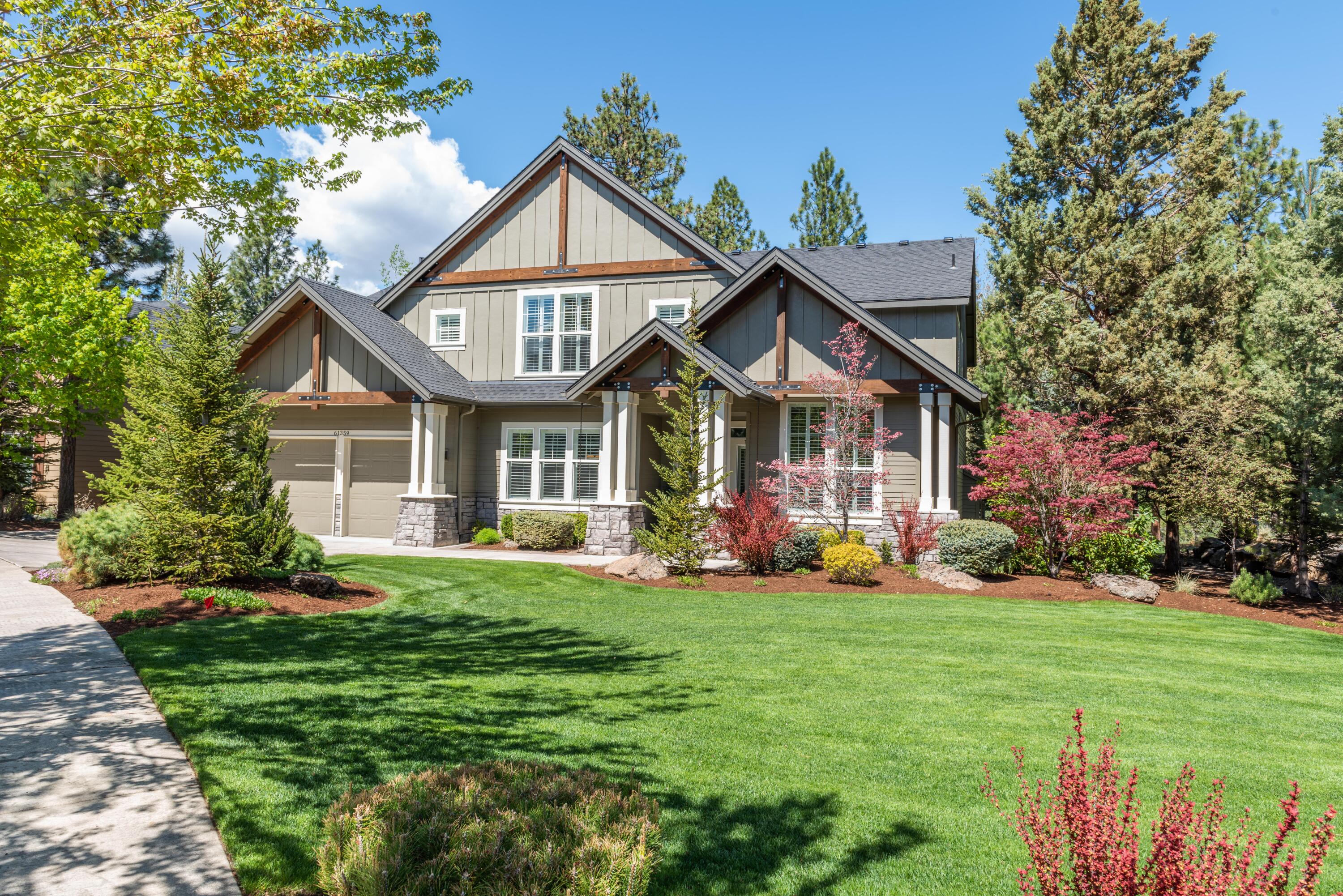 61359 Gorge View Street