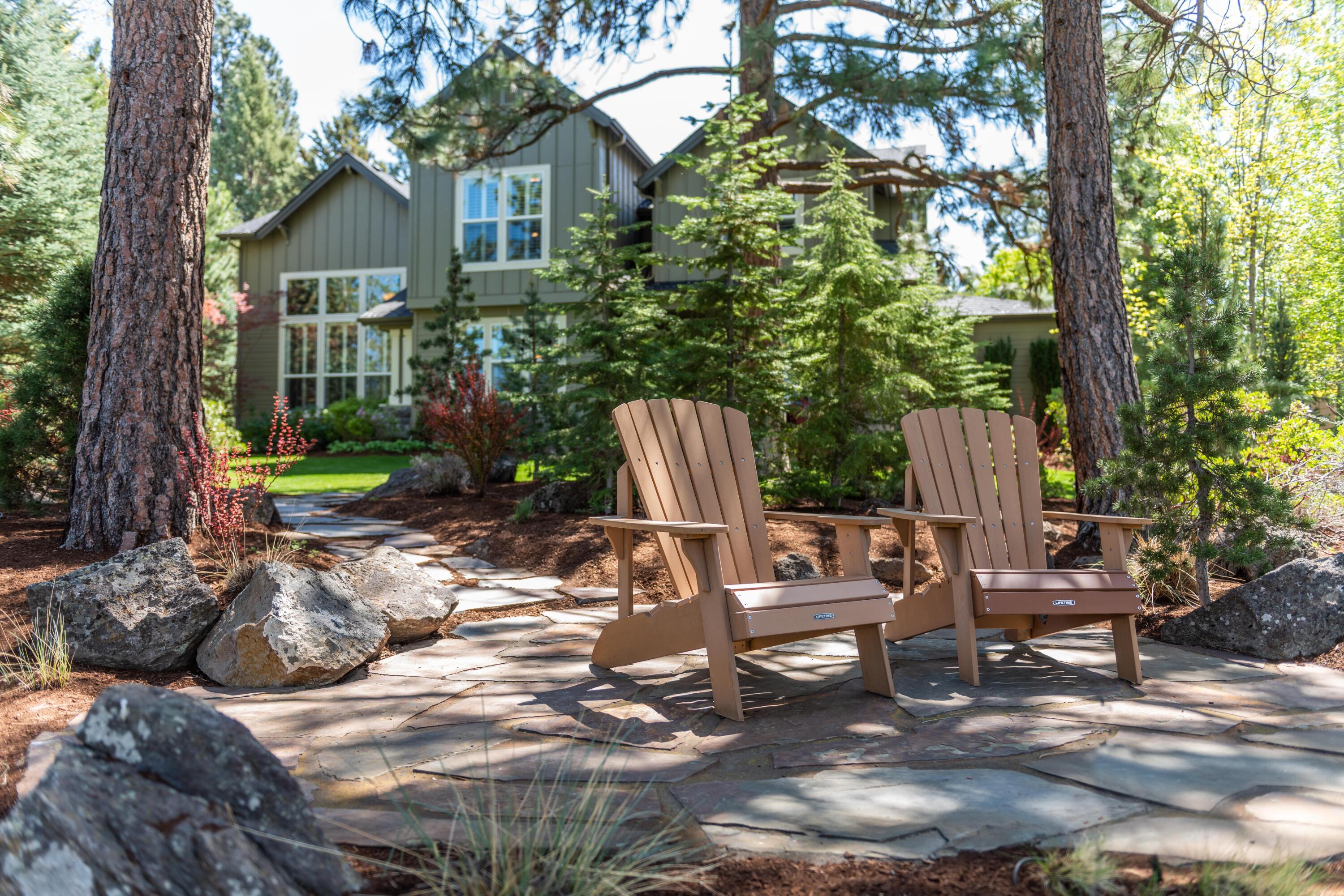 61359 Gorge View Street