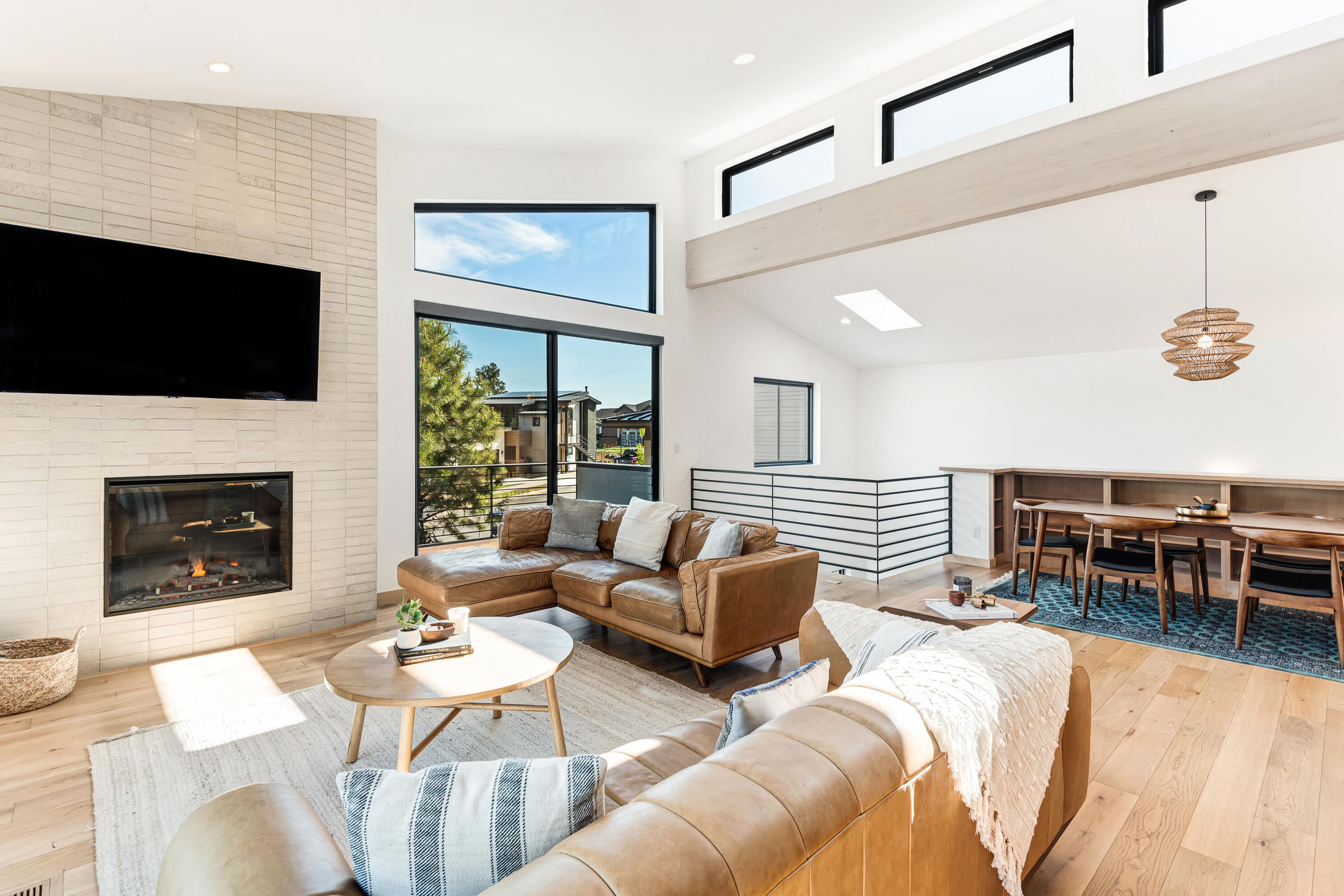 61132 SW Beverly Way