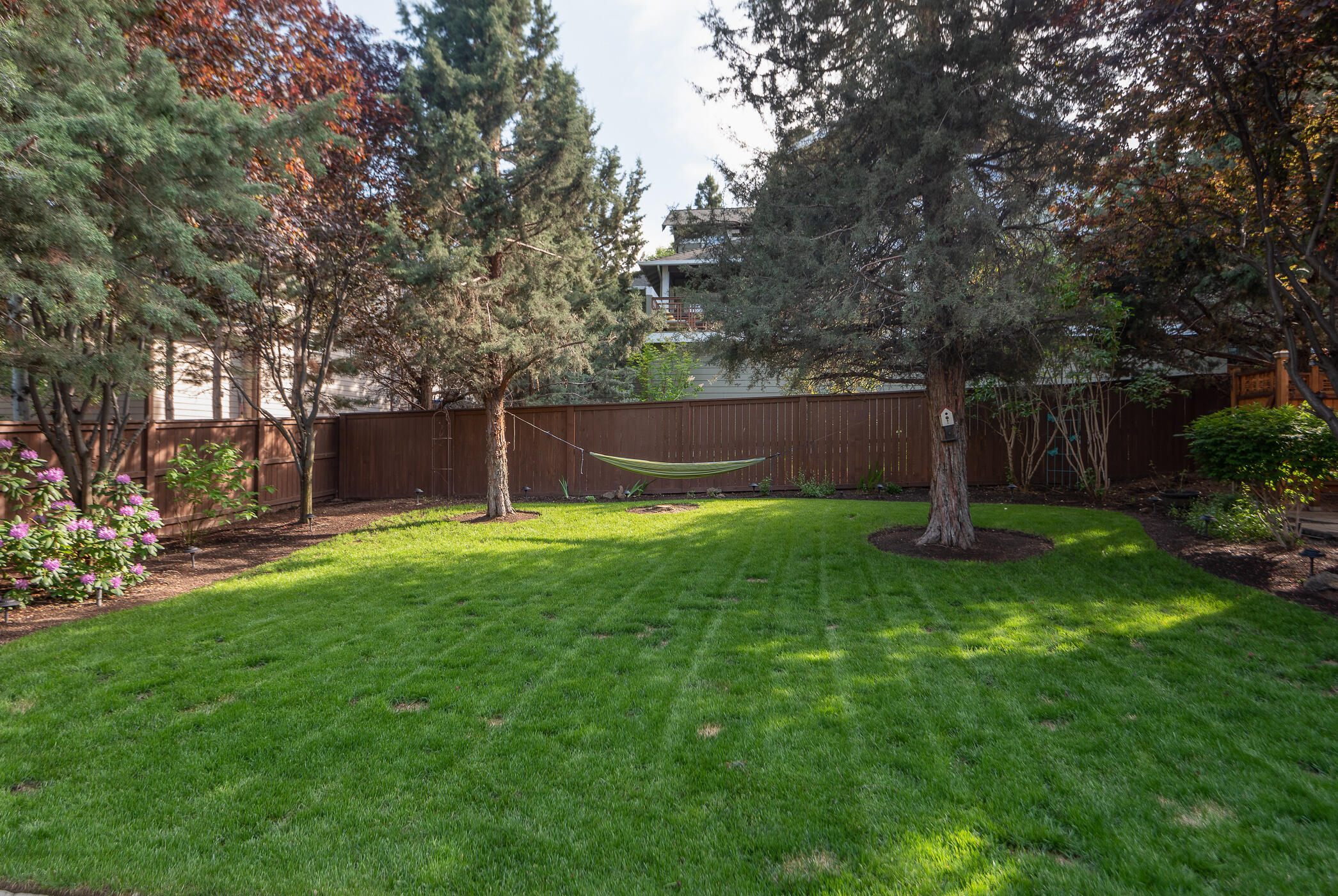 715 NW Yosemite Drive