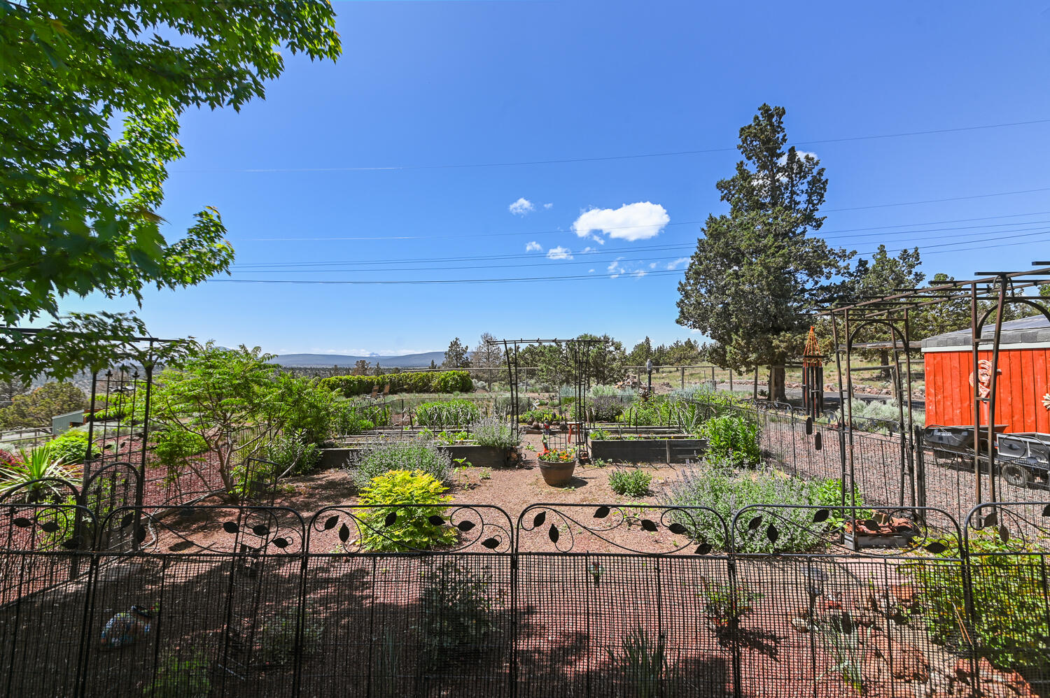 8550 SW Basalt Drive