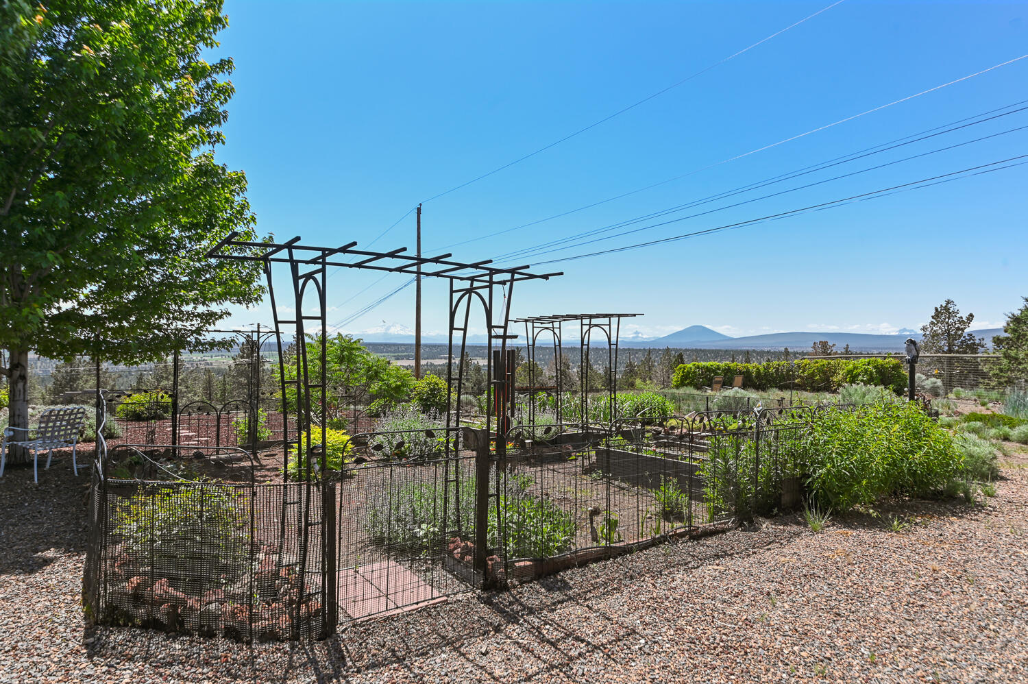 8550 SW Basalt Drive