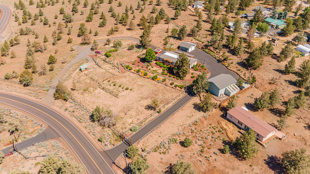 8550 SW Basalt Drive