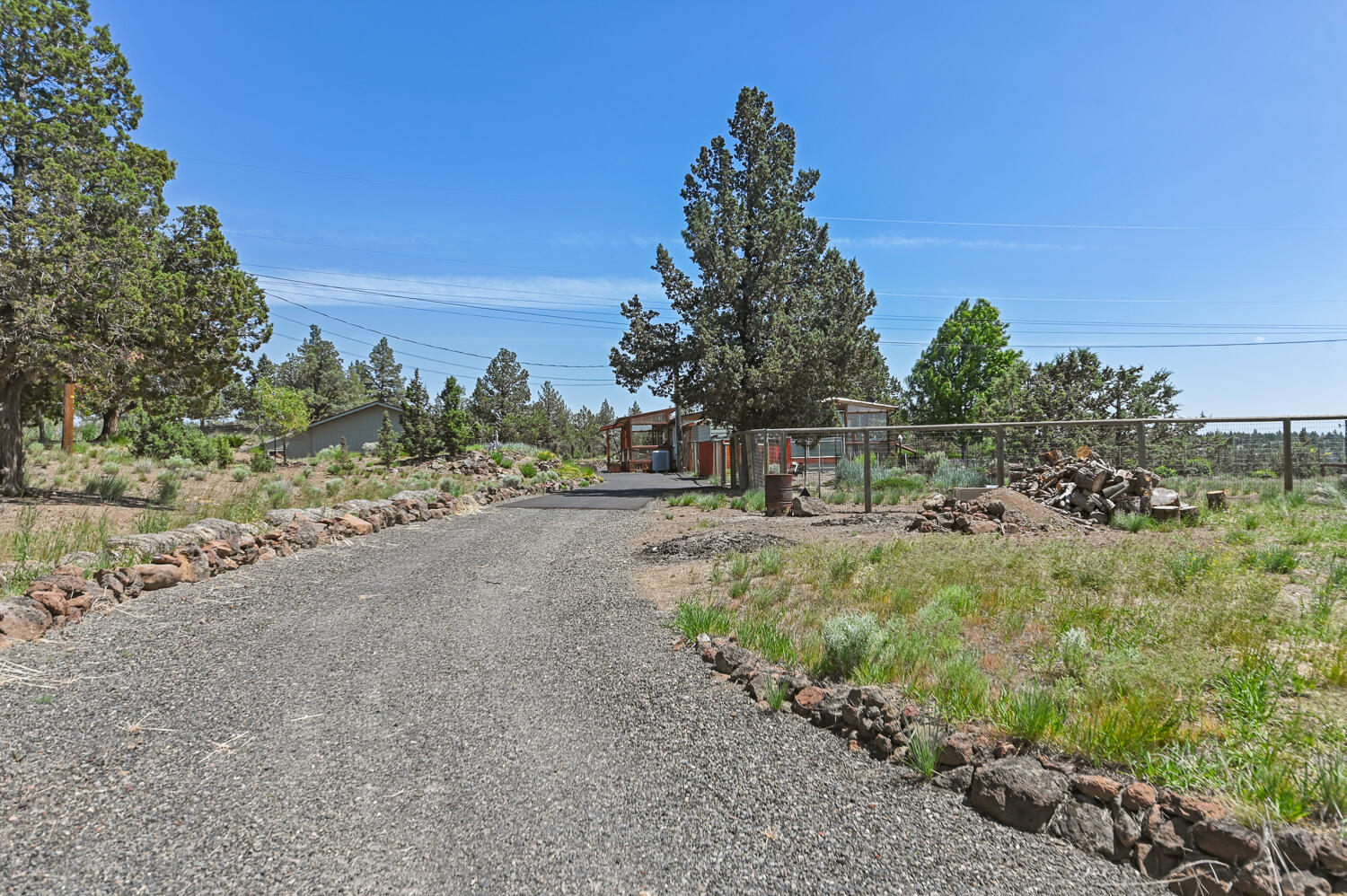 8550 SW Basalt Drive