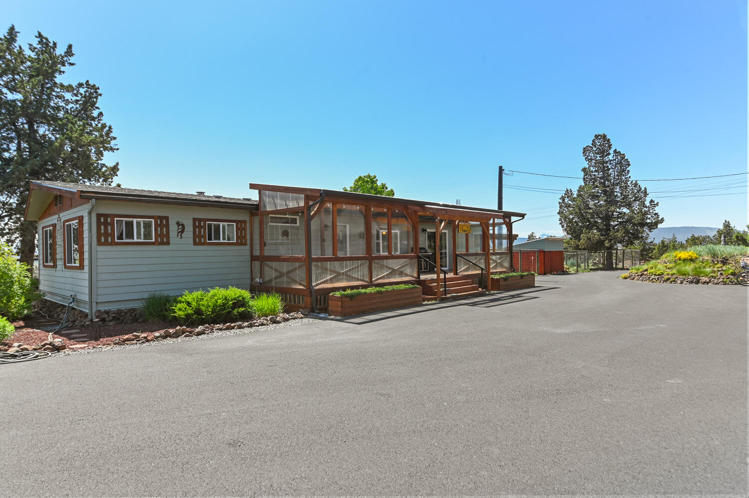 8550 SW Basalt Drive