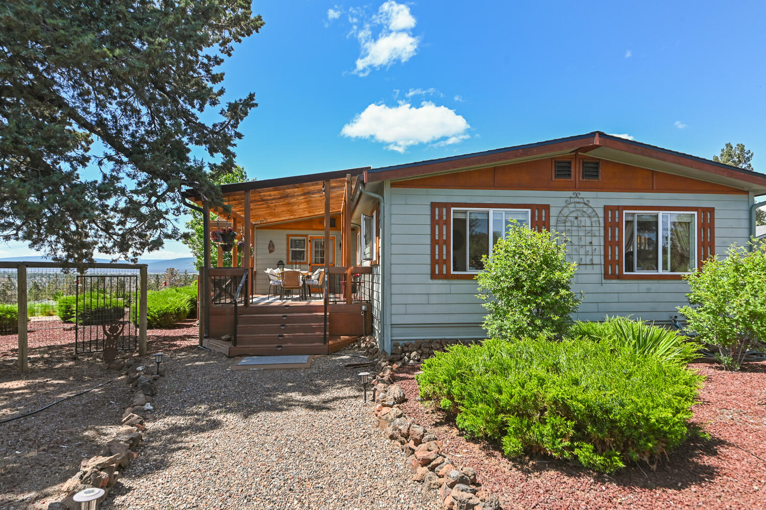 8550 SW Basalt Drive