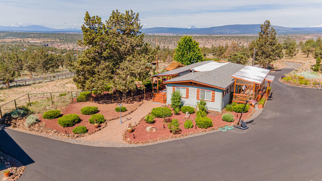 8550 SW Basalt Drive