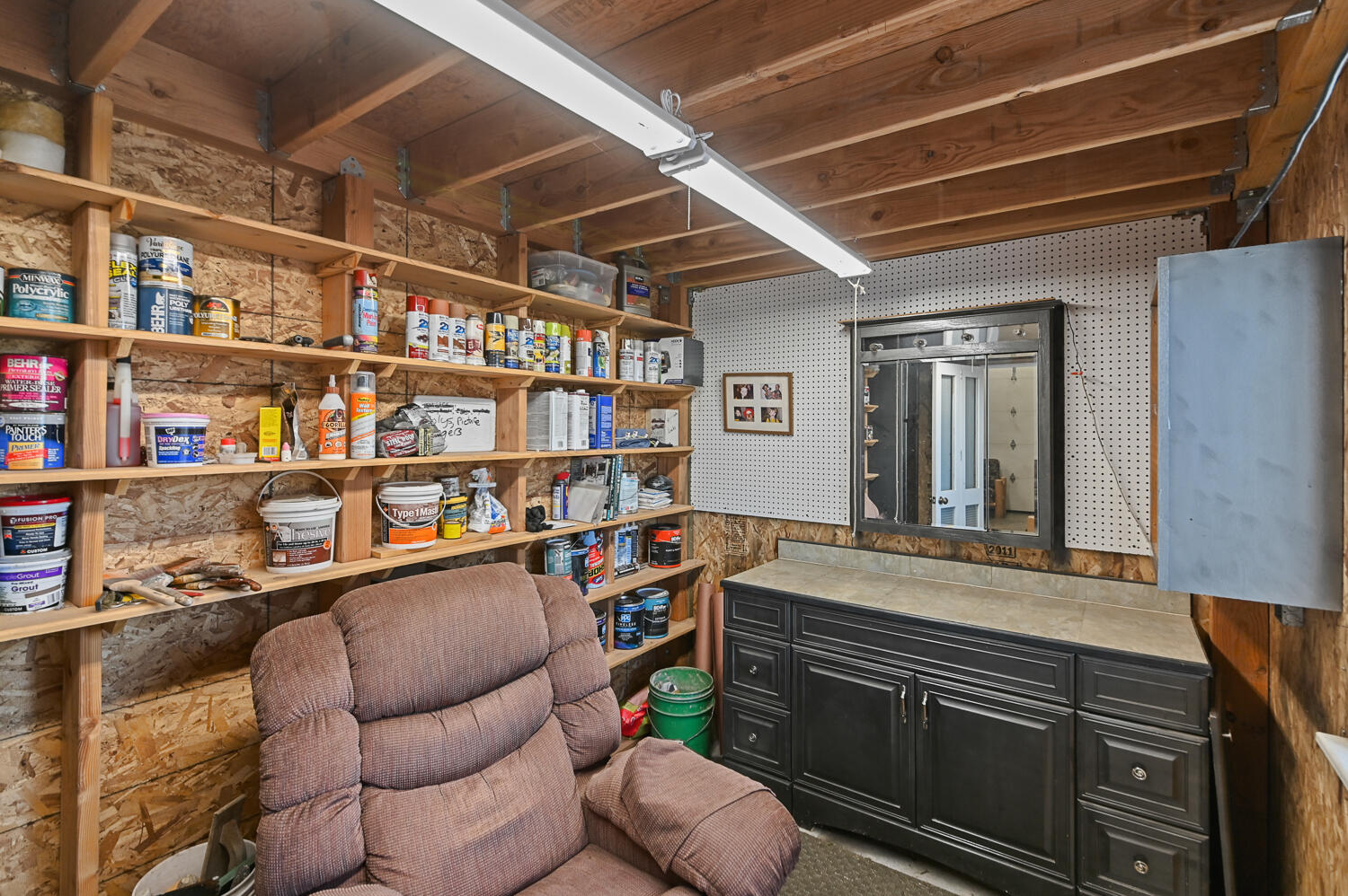 8550 SW Basalt Drive