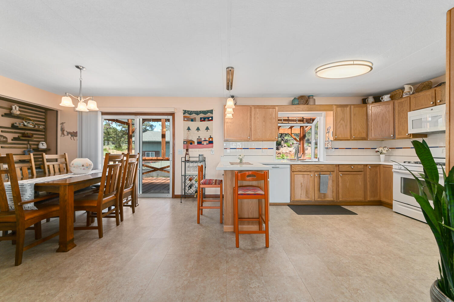 8550 SW Basalt Drive