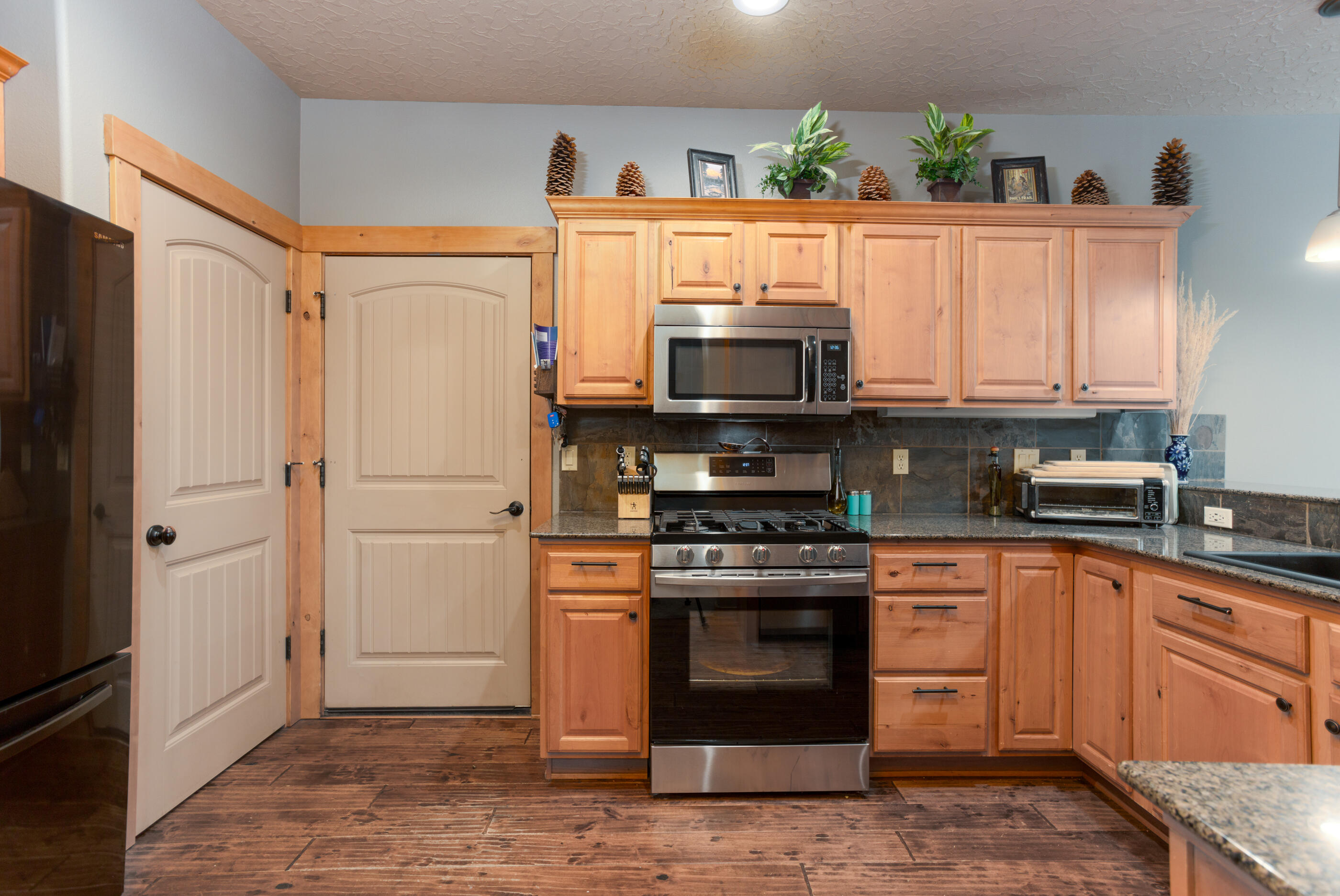 61398 Merriewood Court