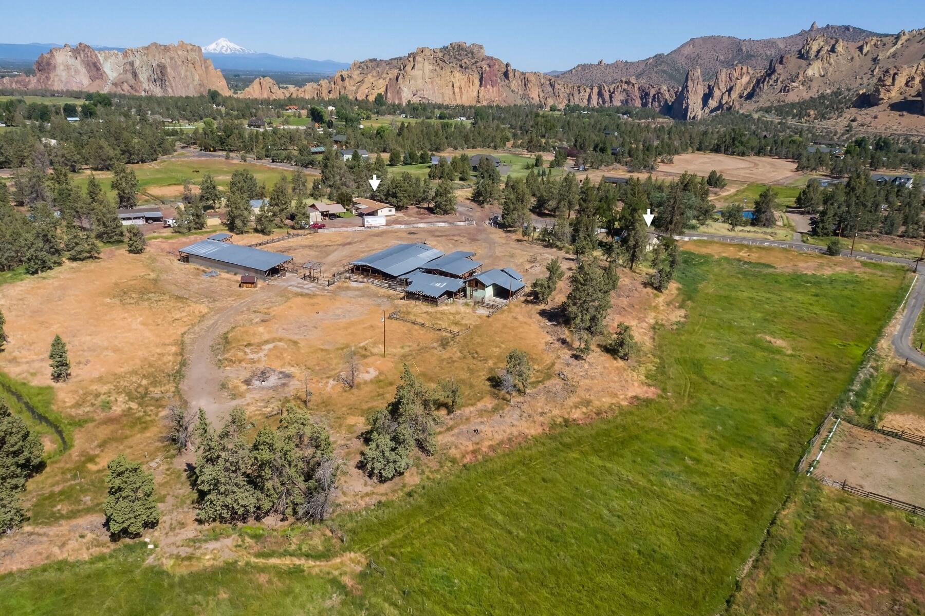 3610 NE Wilcox Avenue